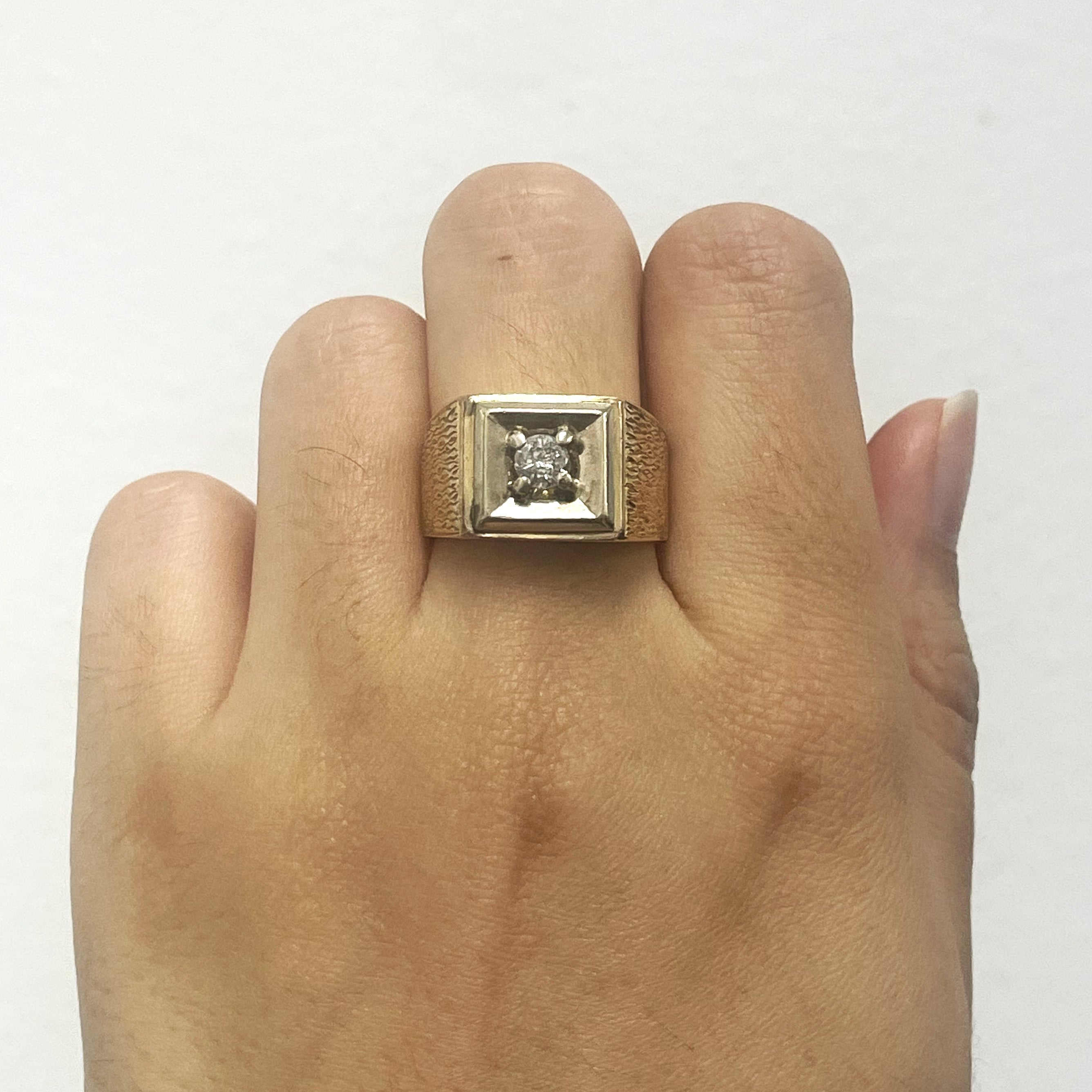 Solitaire Diamond Wide Gold Ring | 0.31ct | SZ 8.75 |