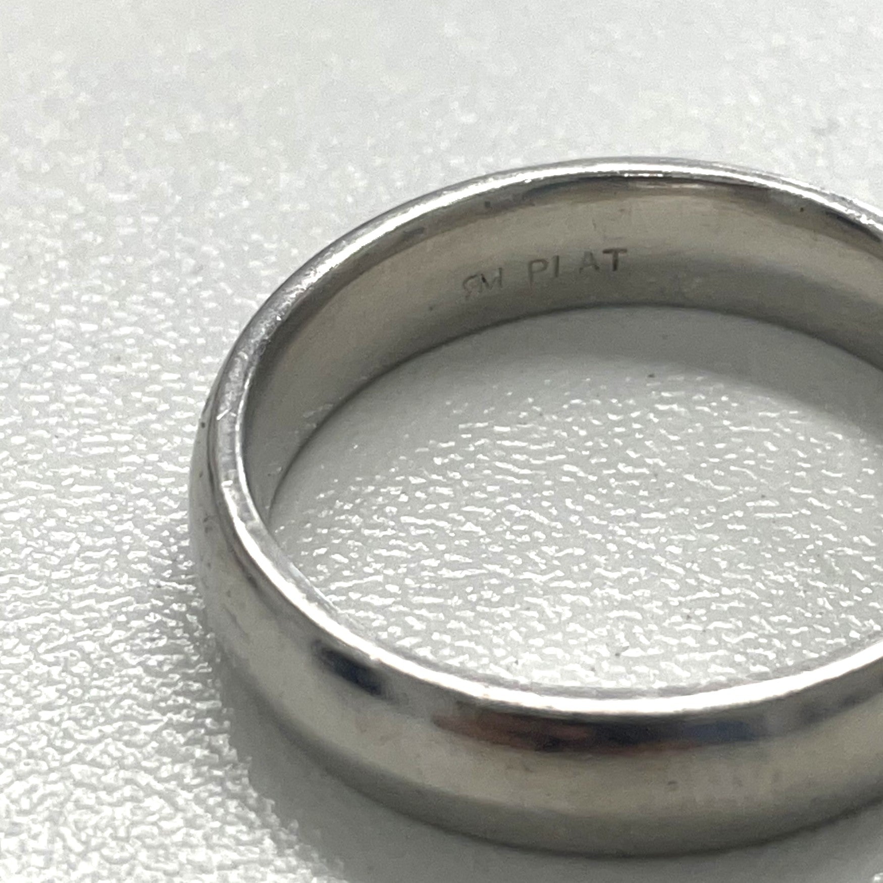 Platinum Wedding Band| SZ 10 |