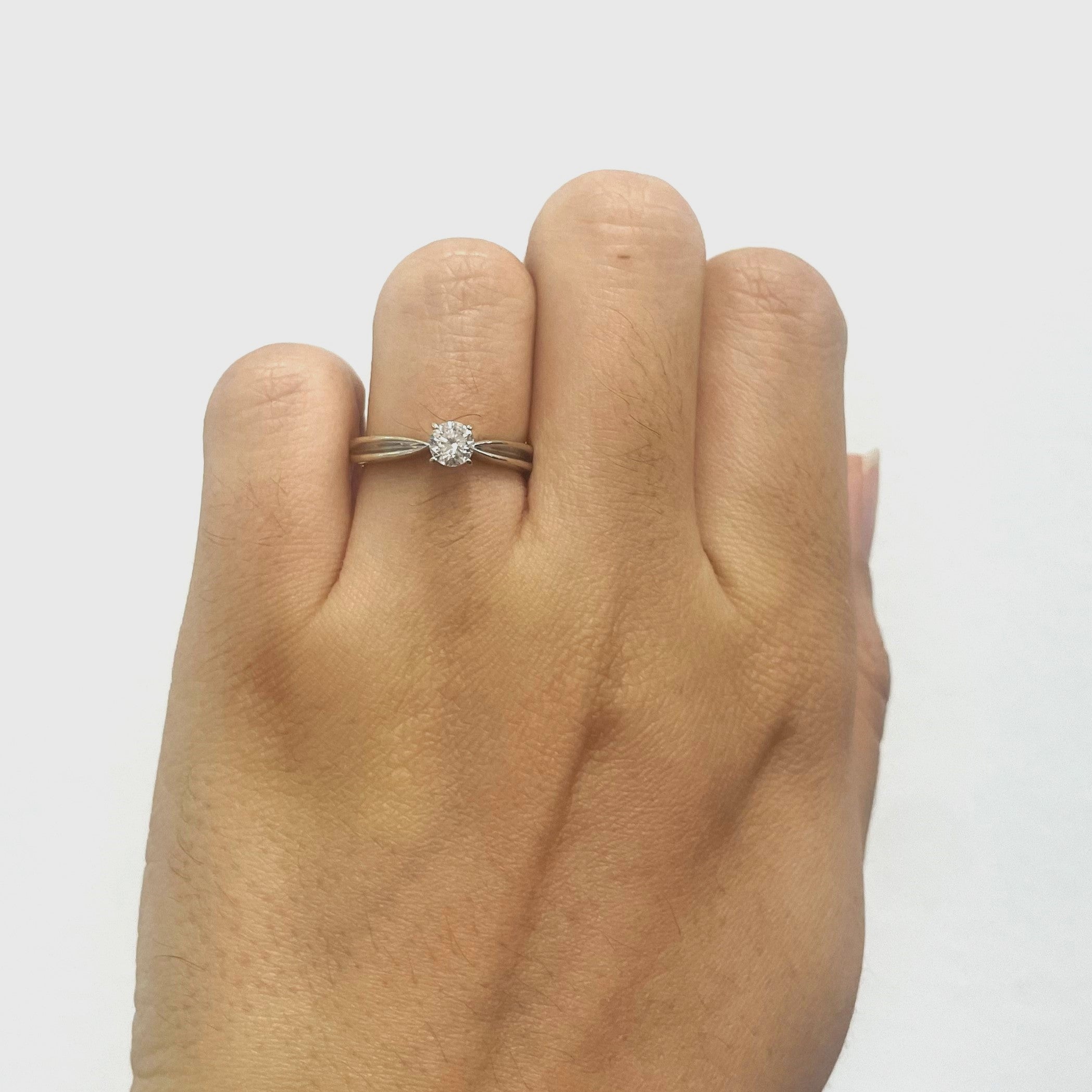 Solitaire Diamond White Gold Ring | 0.31ct | SZ 5.5 |