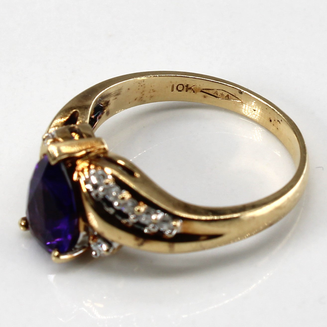 Amethyst & Diamond Bypass Gold Ring | 1.20ct | 0.12ctw | SZ 6.25 |
