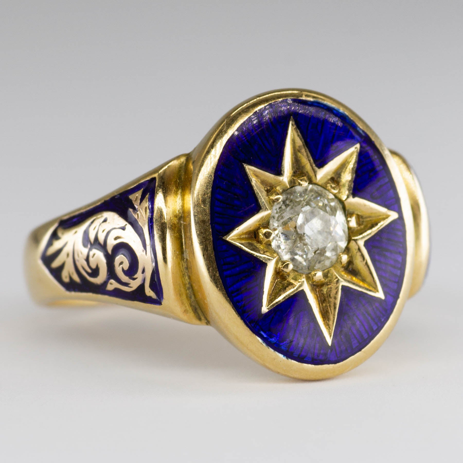 Bague ancienne européenne en diamant et émail | 0,08 ct | Taille 11