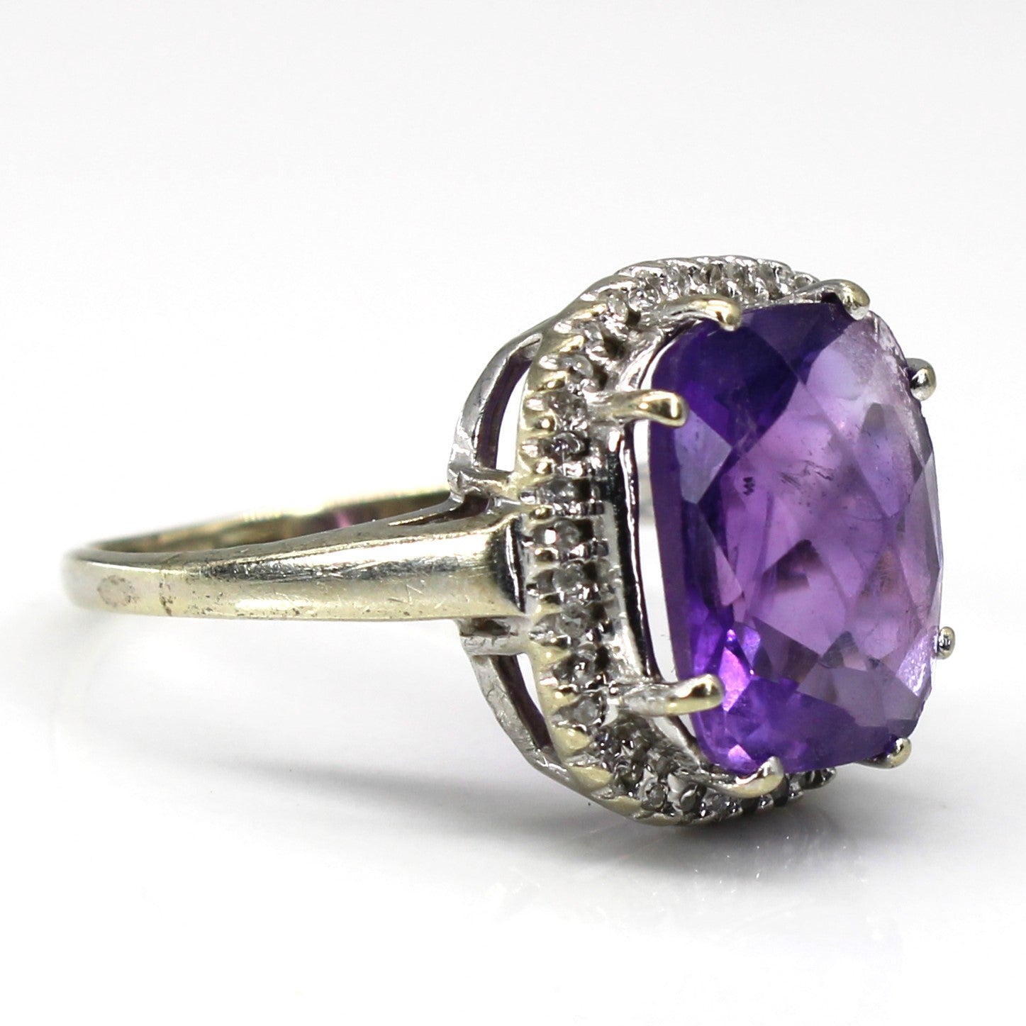 Halo Style Amethyst & Diamond Ring | 5.50ct | 0.12ctw | SZ 7.5 |
