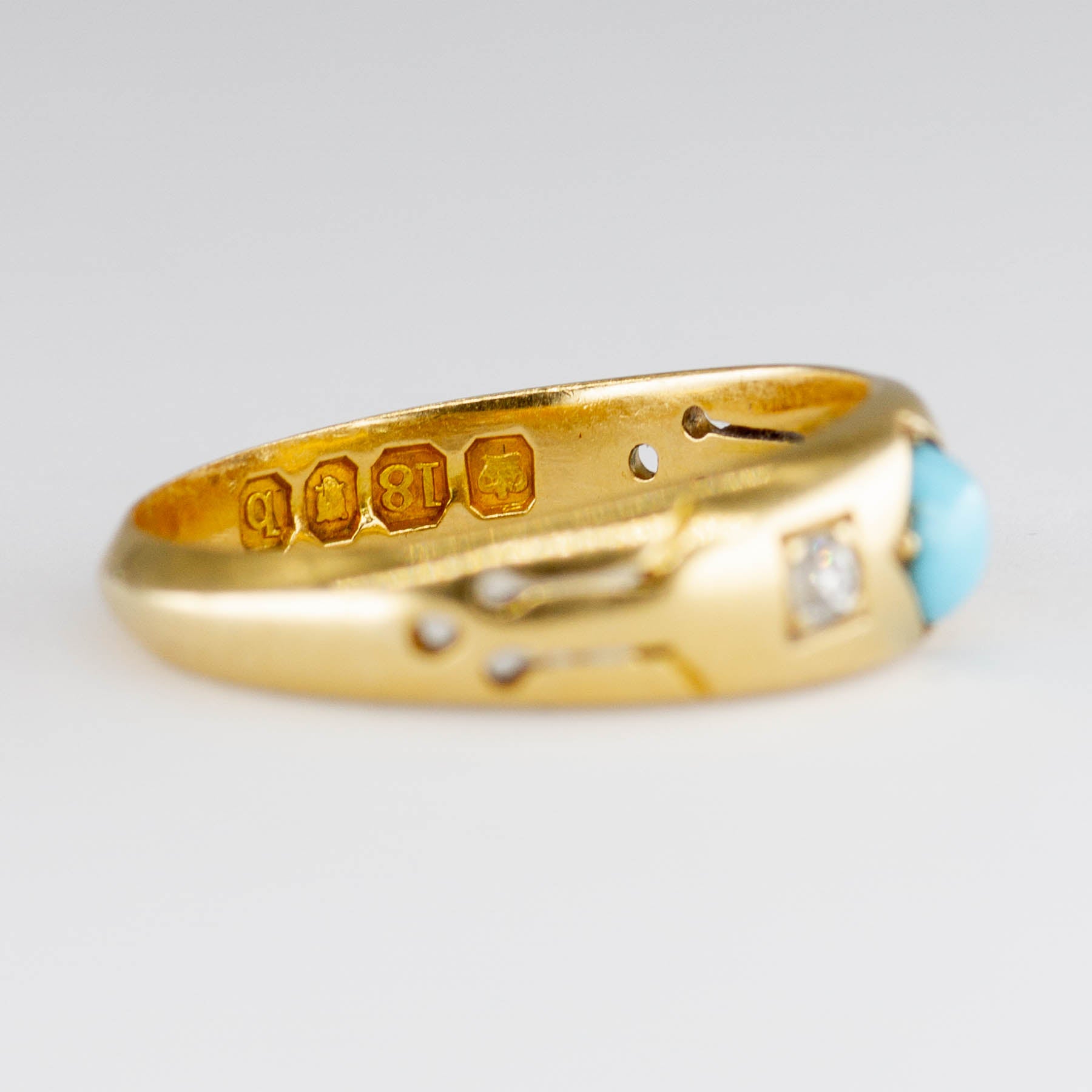 Bague victorienne de 1897 en or 18 carats, turquoise et diamants | 0,31 ct | Taille 6