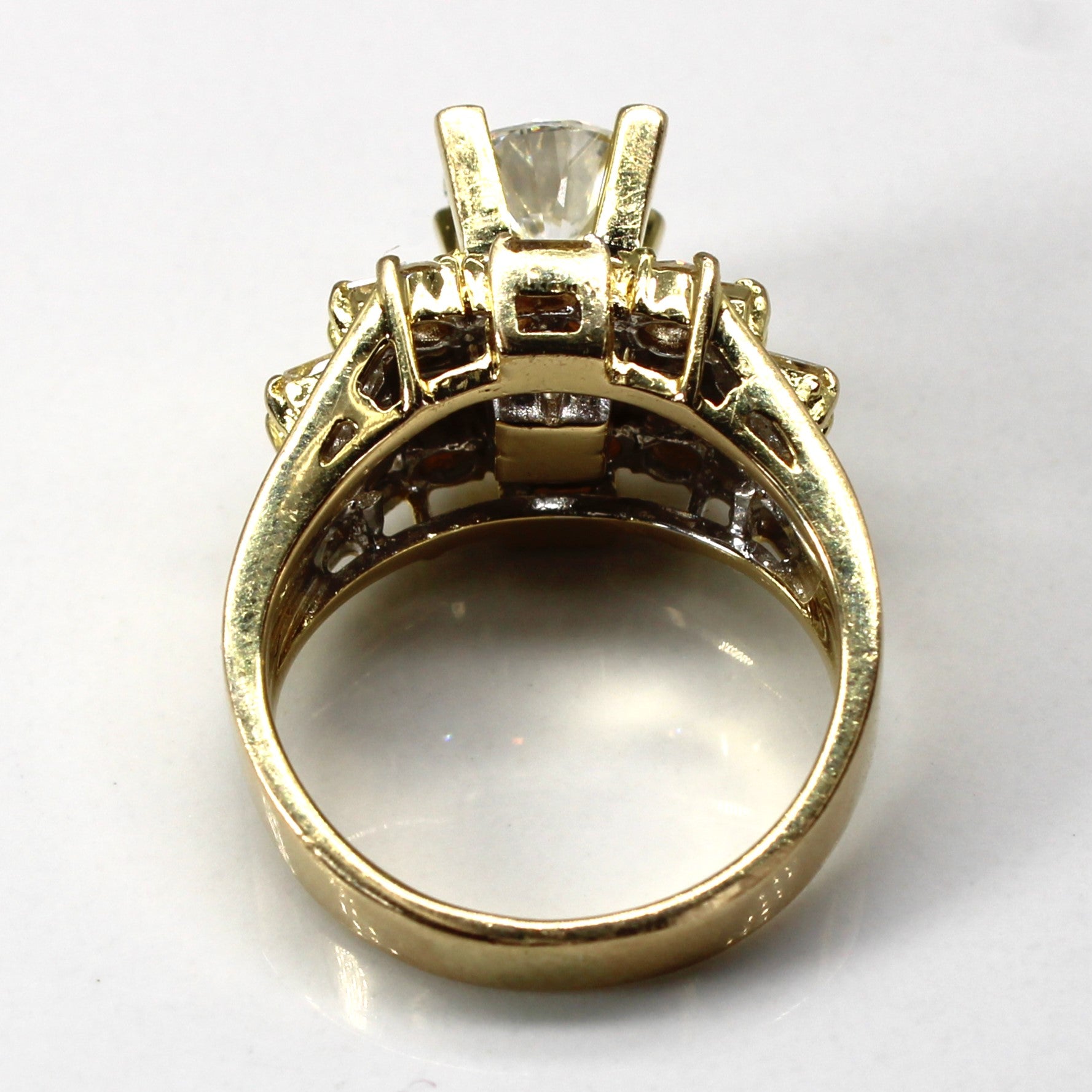 High Set Cluster Multi Diamond Ring | 2.02ctw VS1/VS2 G/H | SZ 5.75 |