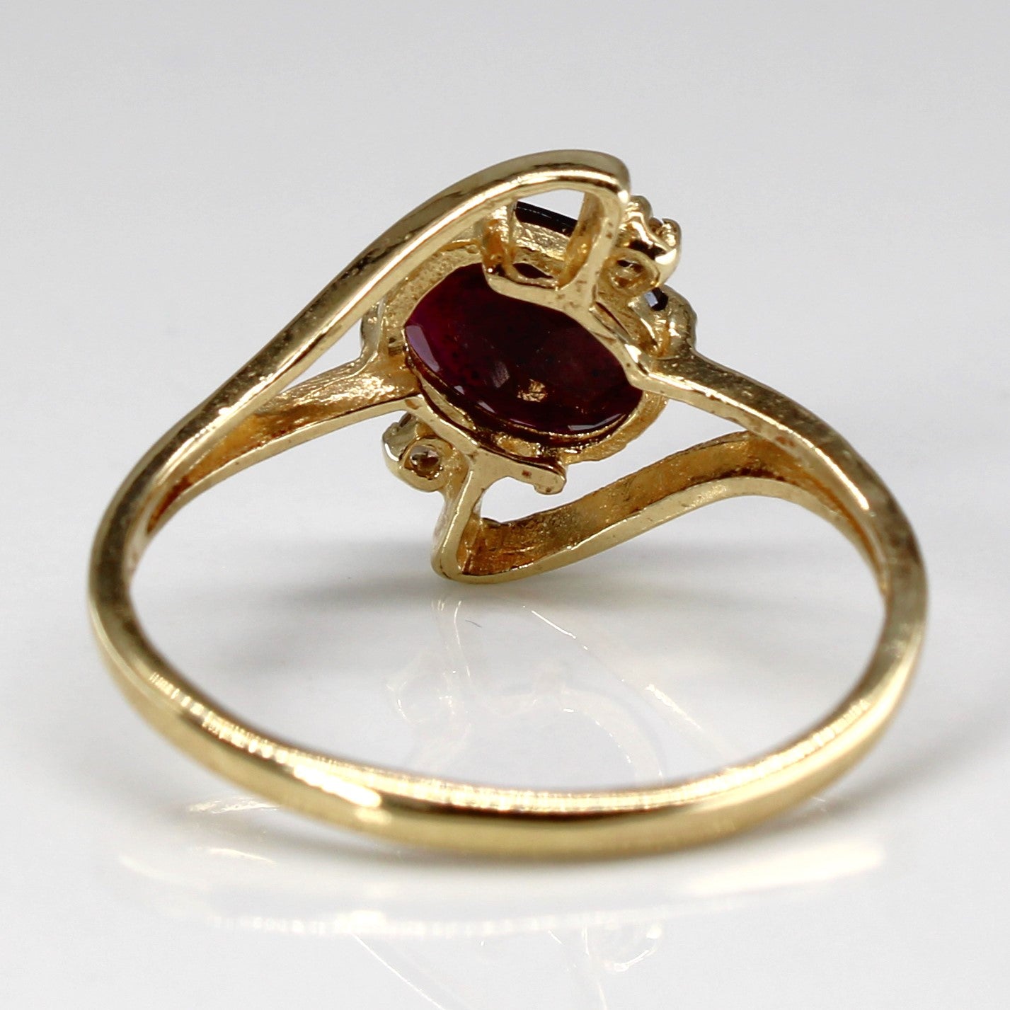 Garnet & Diamond Bypass Ring | 1.32ct | 0.04ctw | SZ 7.75 |