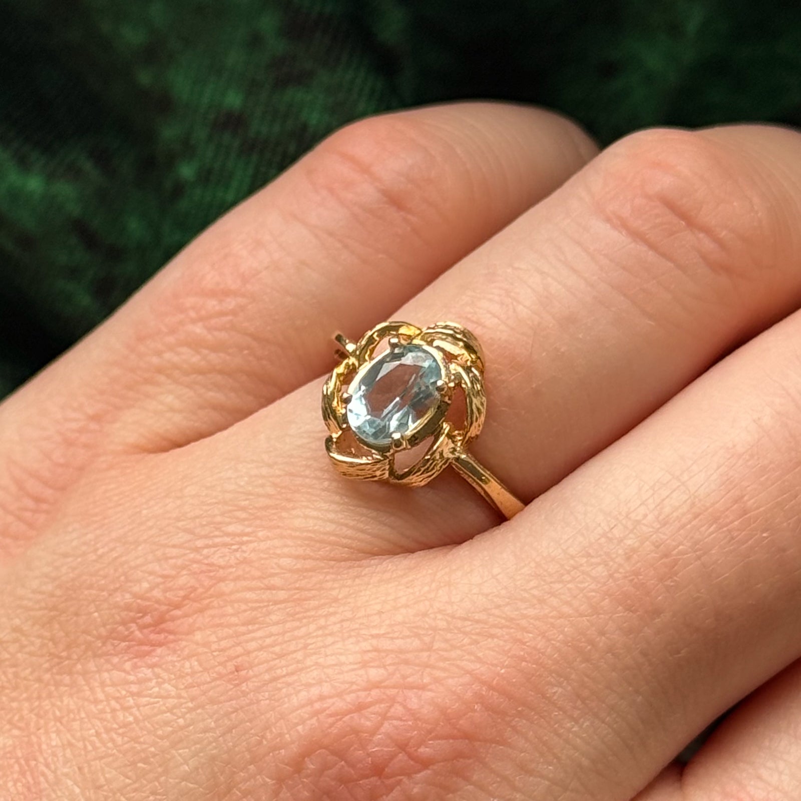 Aquamarine Cocktail Ring | 0.60ct | SZ 6 |