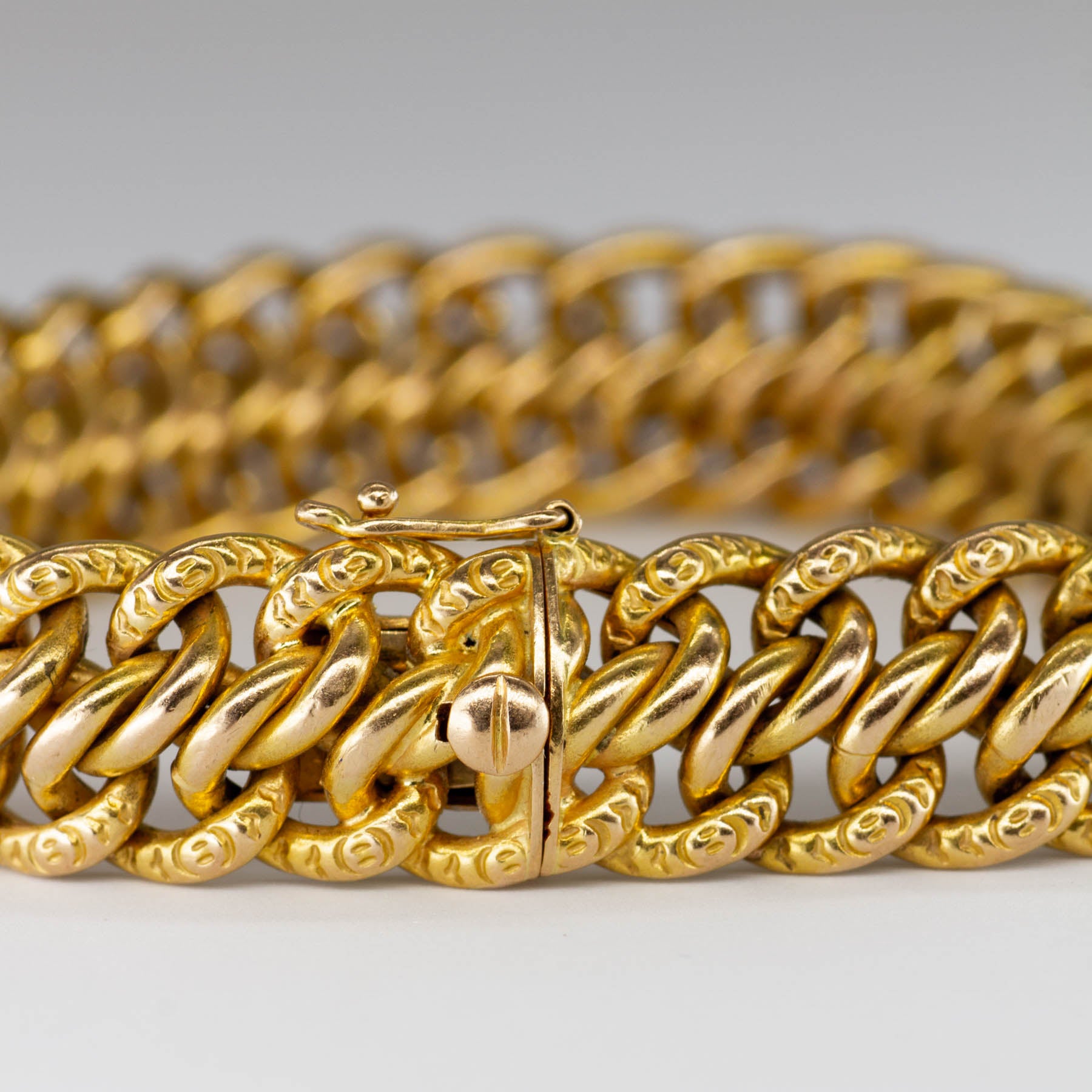 Antique French Hallmarked 18k Gold Bracelet | 7" |