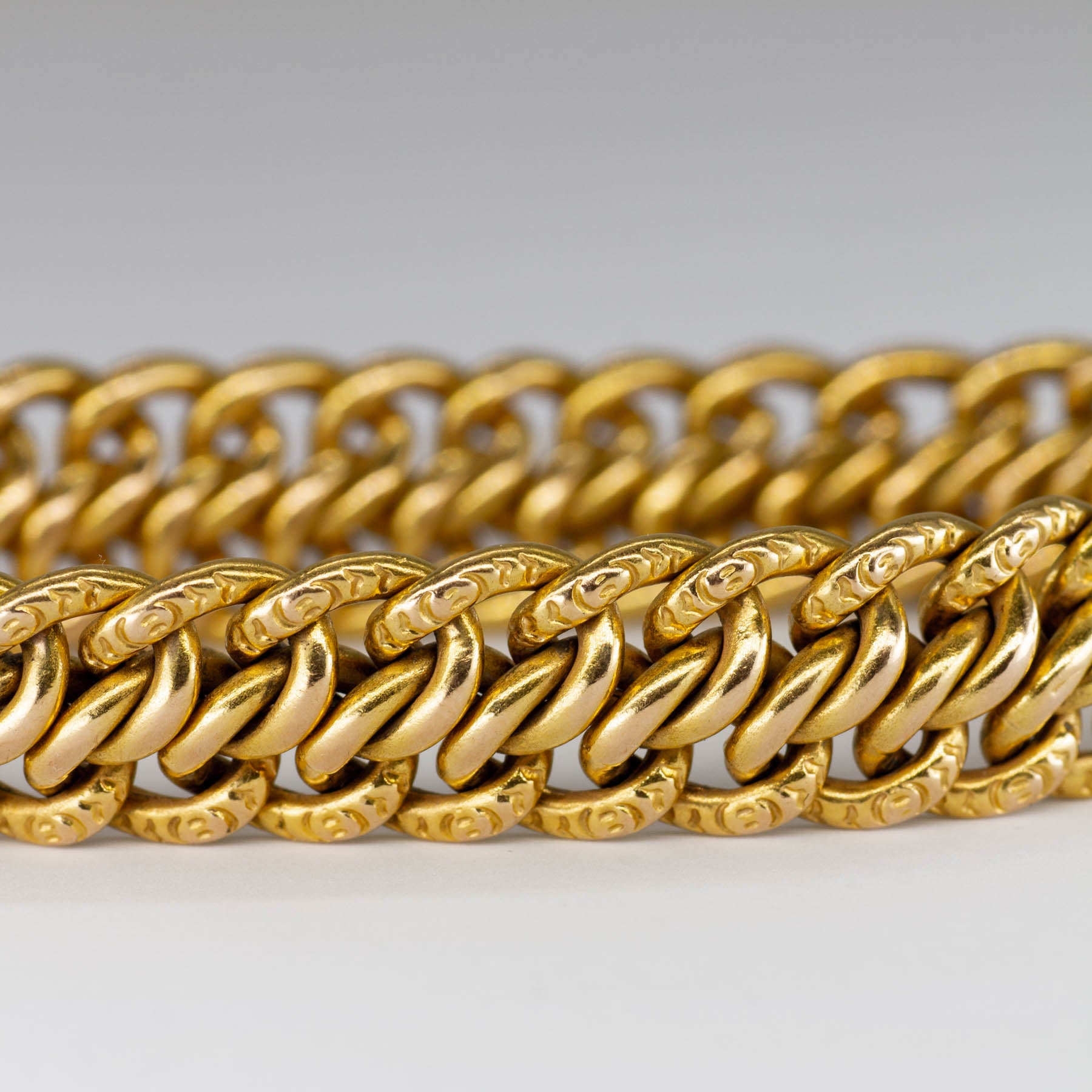 Antique French Hallmarked 18k Gold Bracelet | 7" |