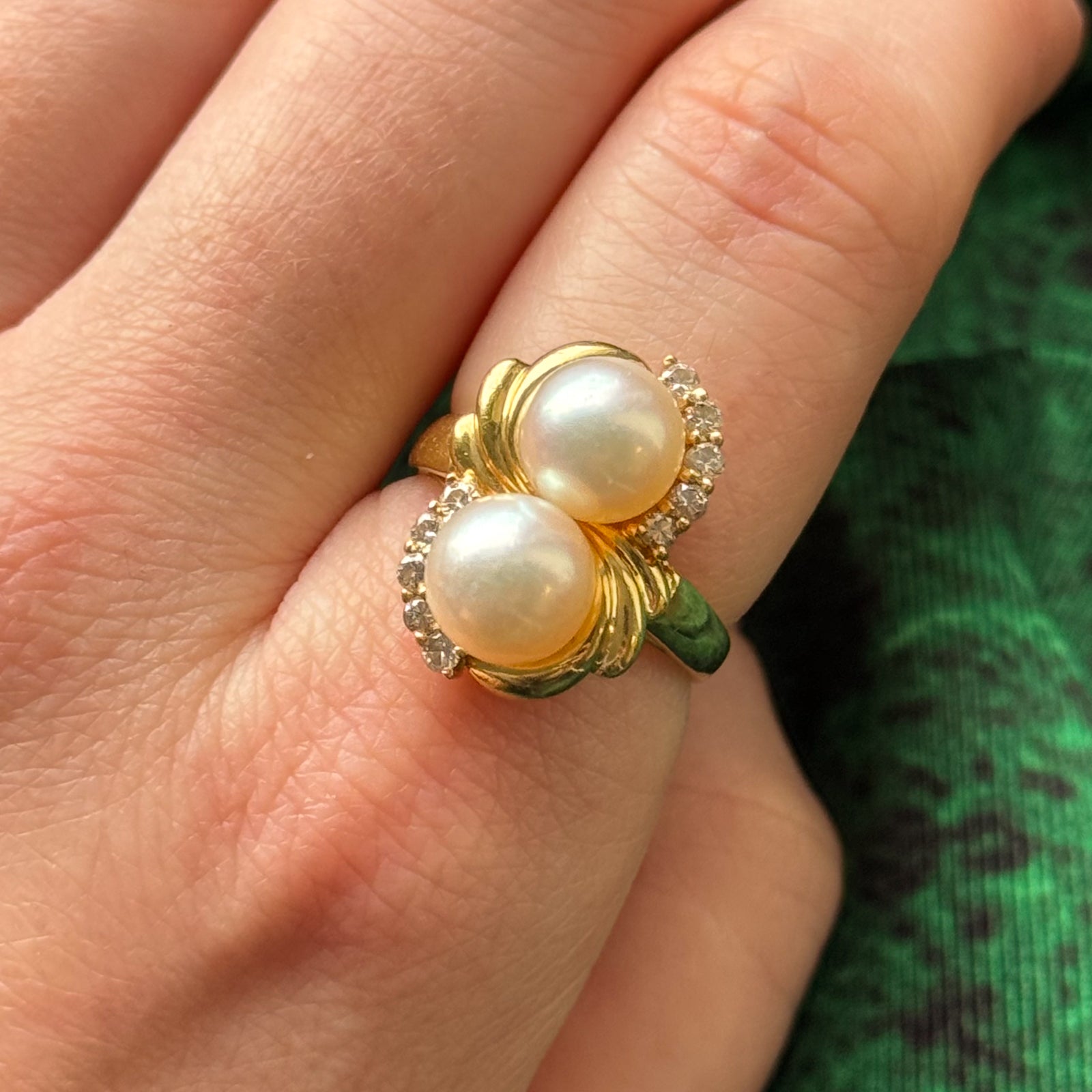 Cultured Pearl & Diamond Ring | 7.00ctw, 0.25ctw | SZ 7 |