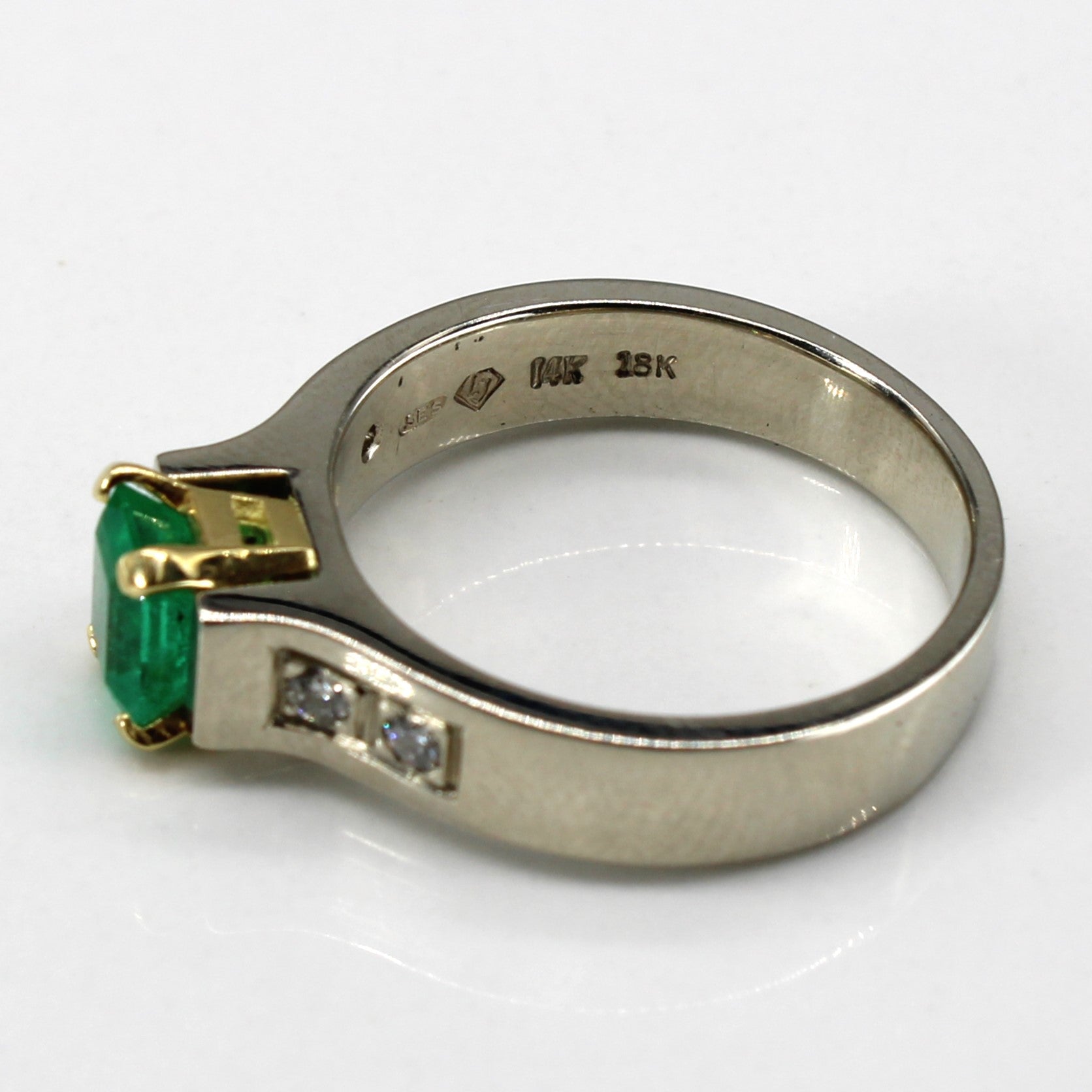 Emerald & Diamond Ring | 0.75ct | 0.12ctw | SZ 8 |