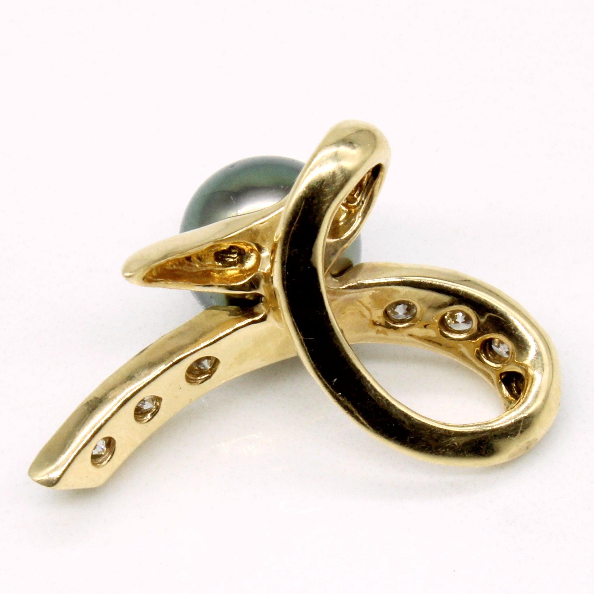 Pearl & Diamond Pendant | 0.19ctw |
