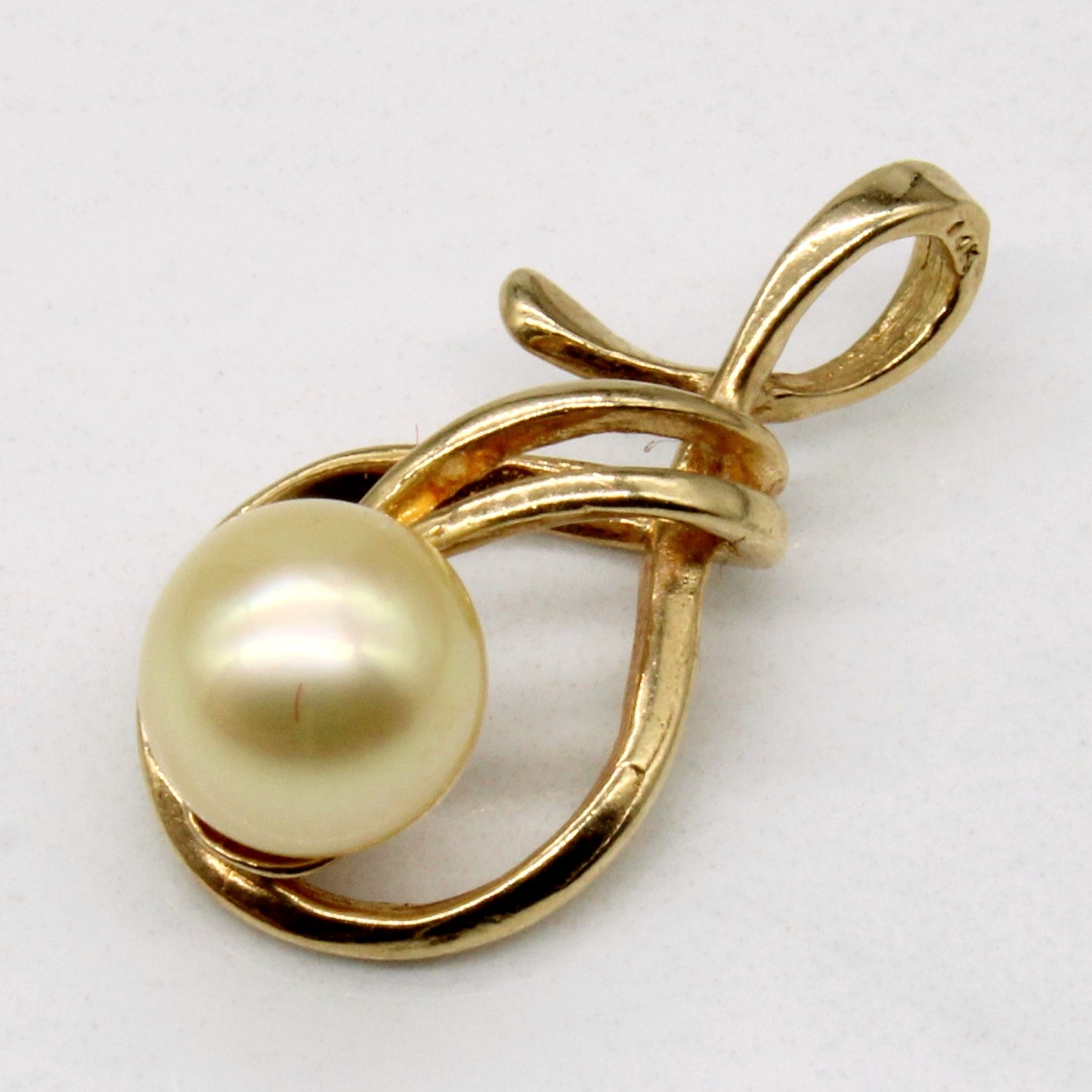 Pearl Pendant