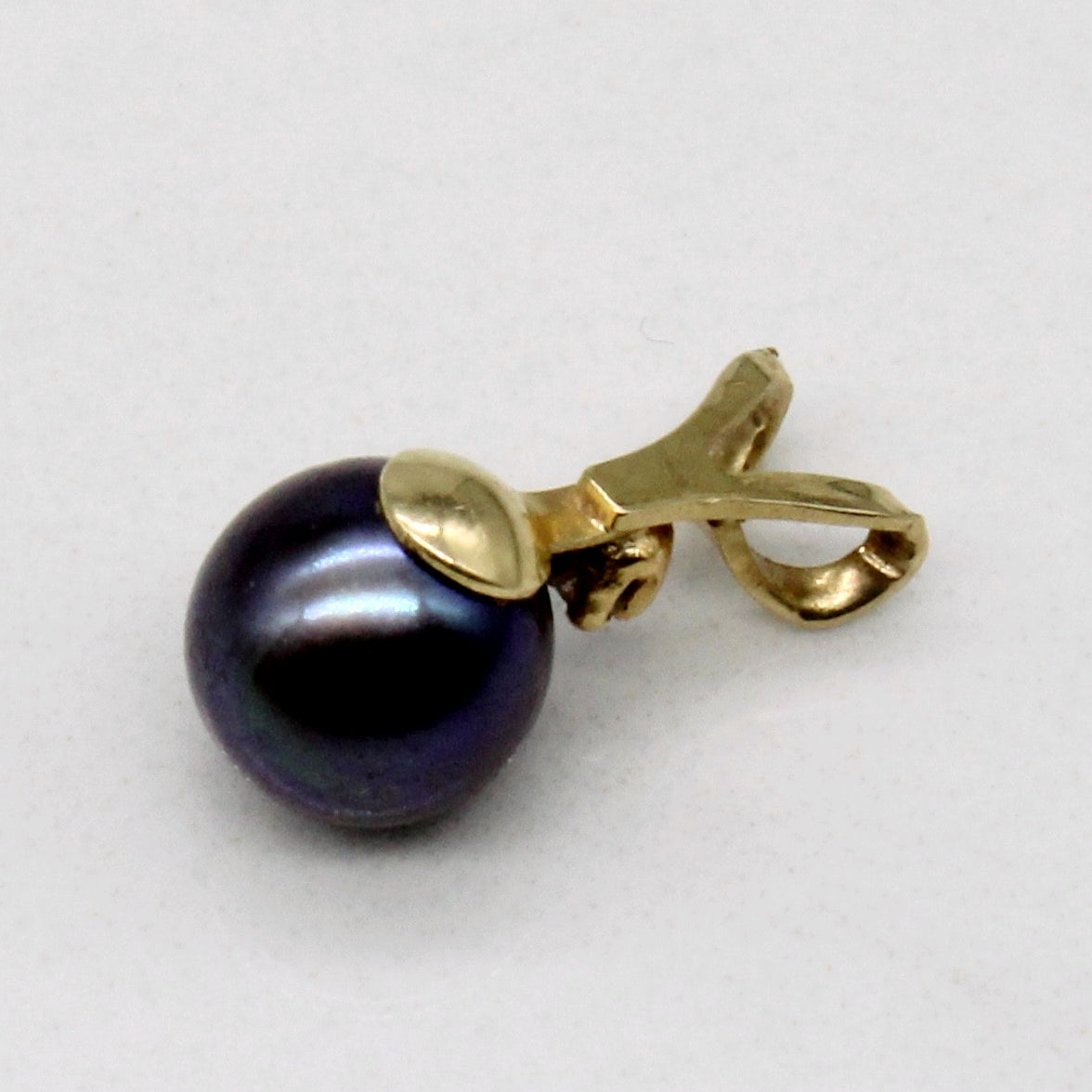 Pendentif perle et diamant | 0,01 ct |