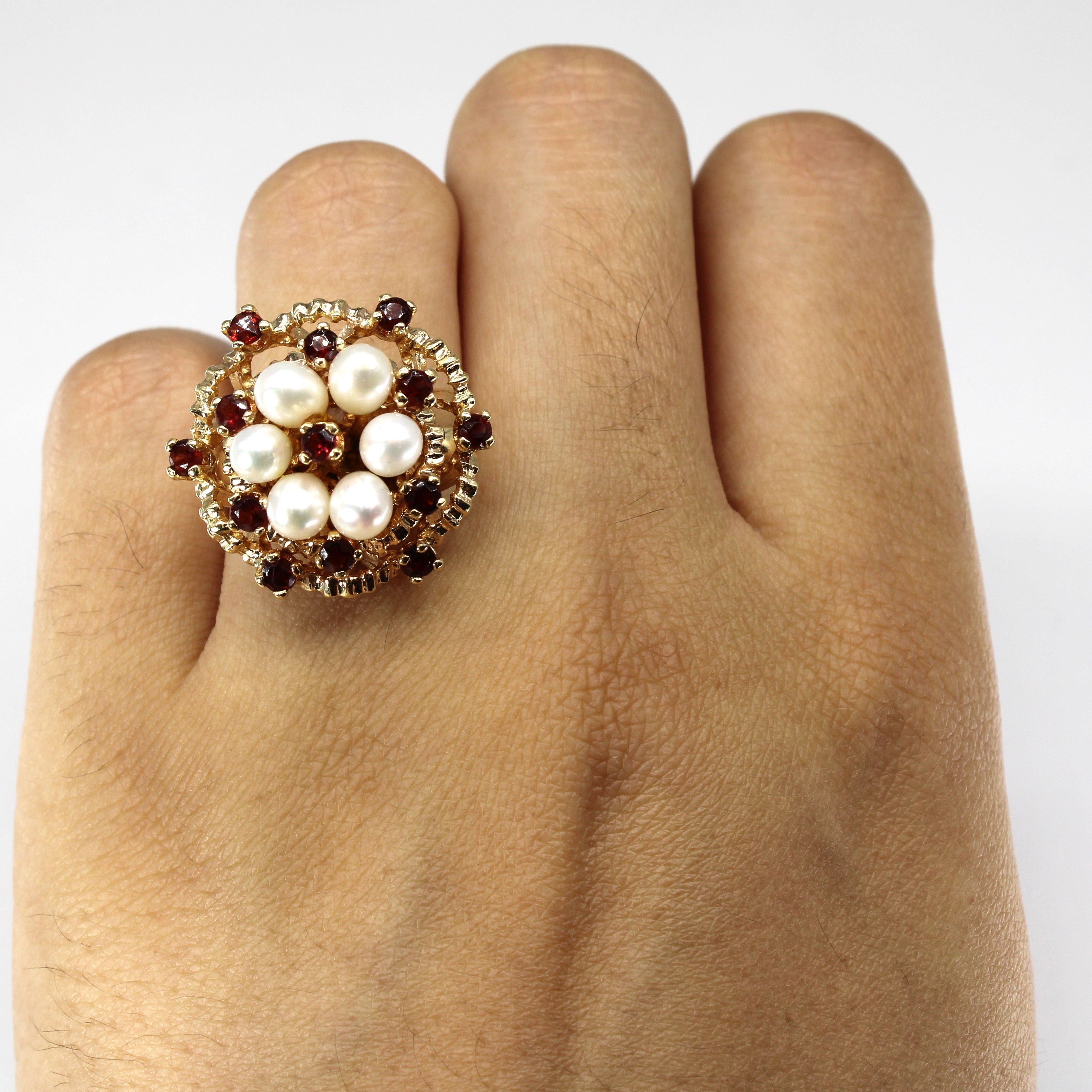 Pearls & Garnet Textured Ring | 7.00ctw | SZ 6.5 |