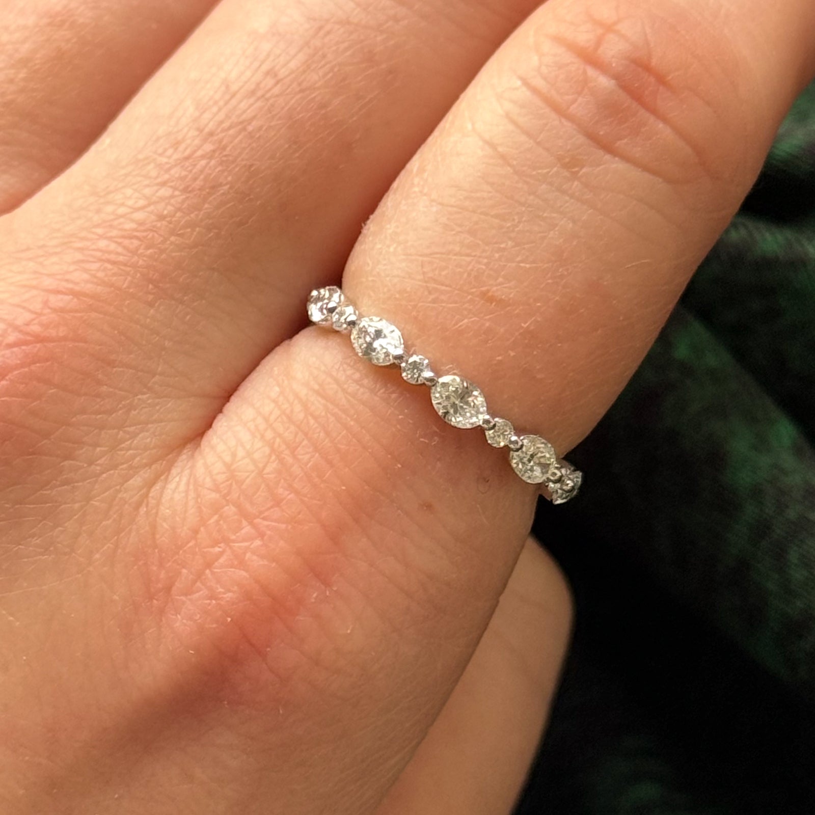 Alliance semi-éternité en diamants « Neil Lane » | 0,90 ct | Taille 6,5 |