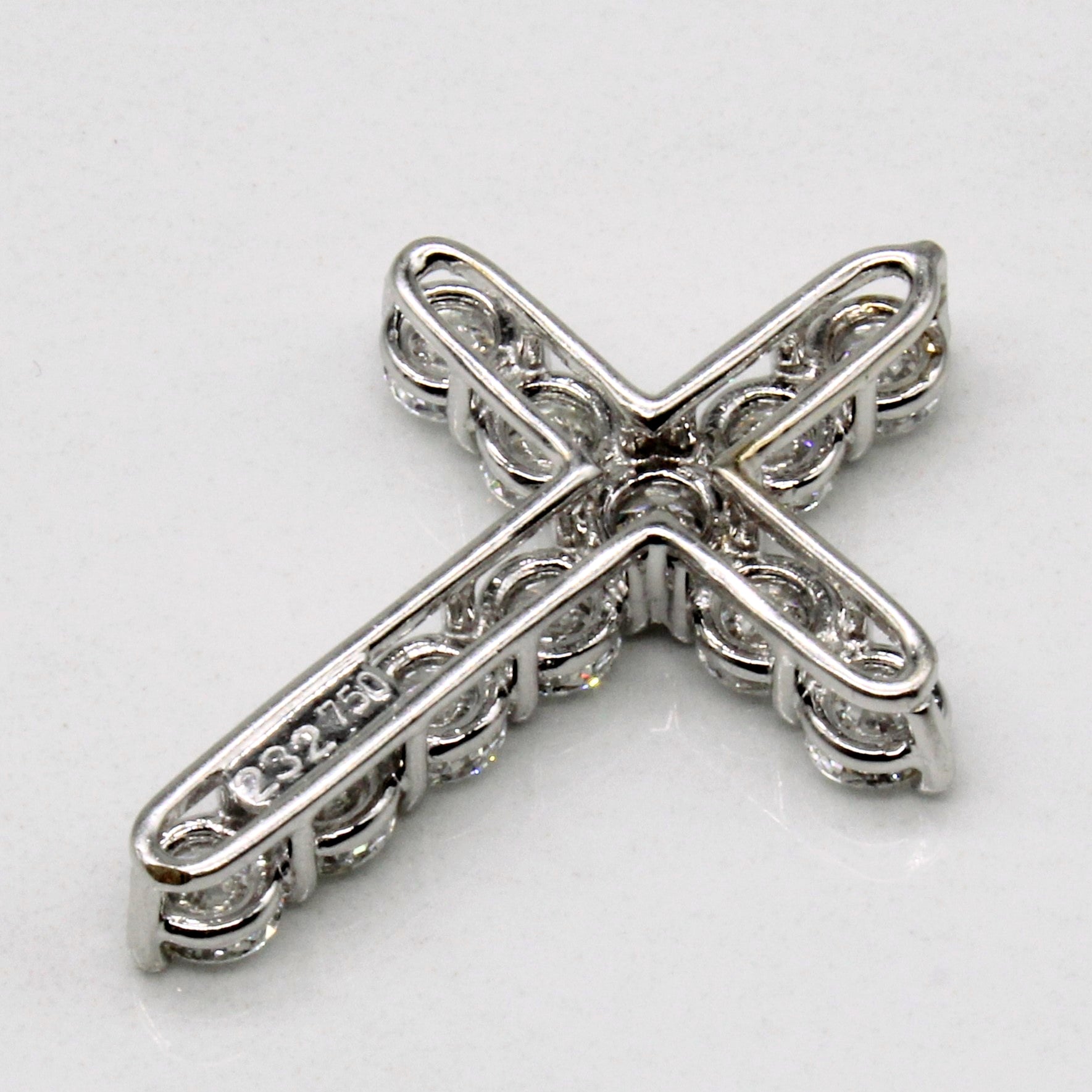 Diamond Cross Pendant | 2.09ctw |