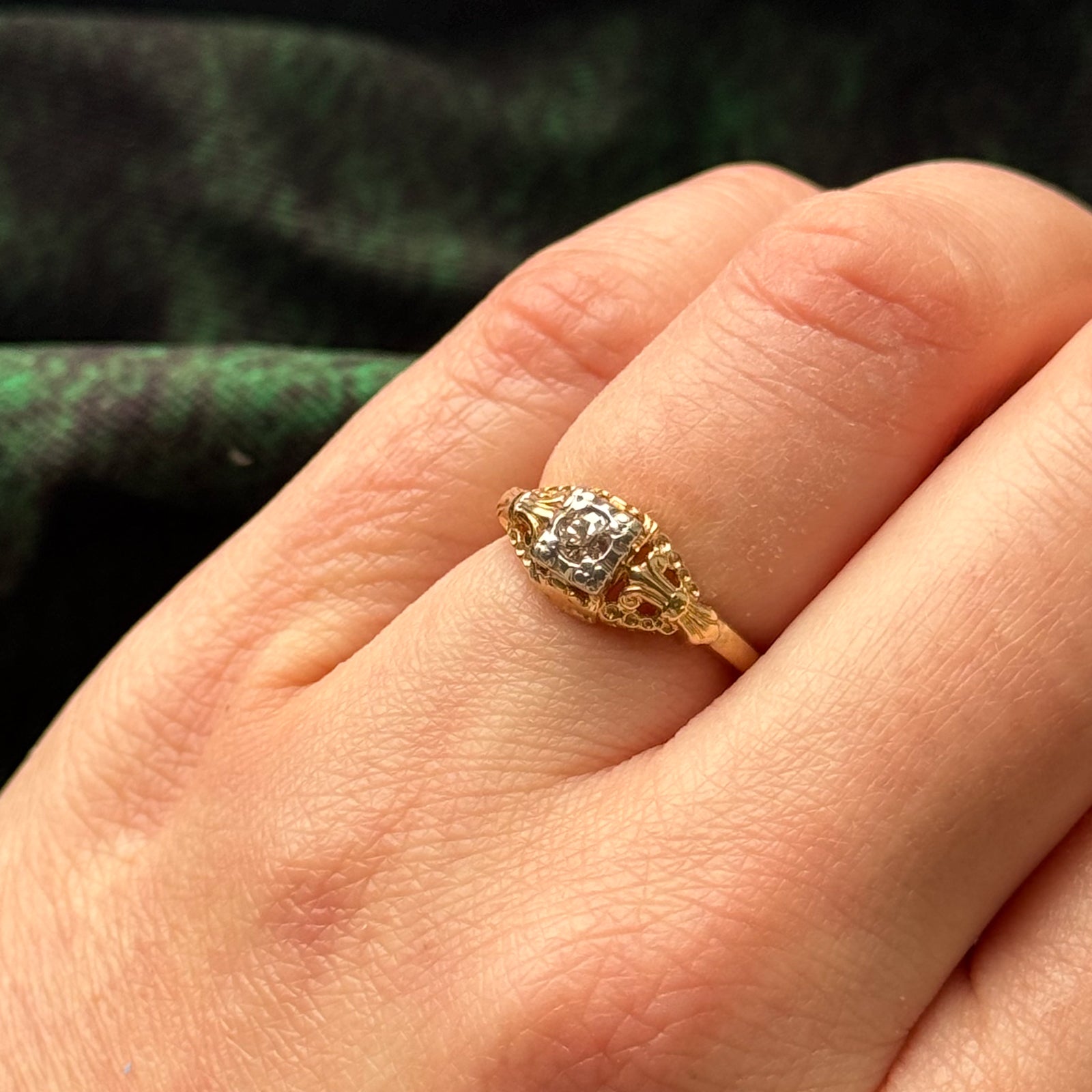 Bague ornée d'un diamant taille ancienne européenne | 0,14 ct | Taille 4,5 |