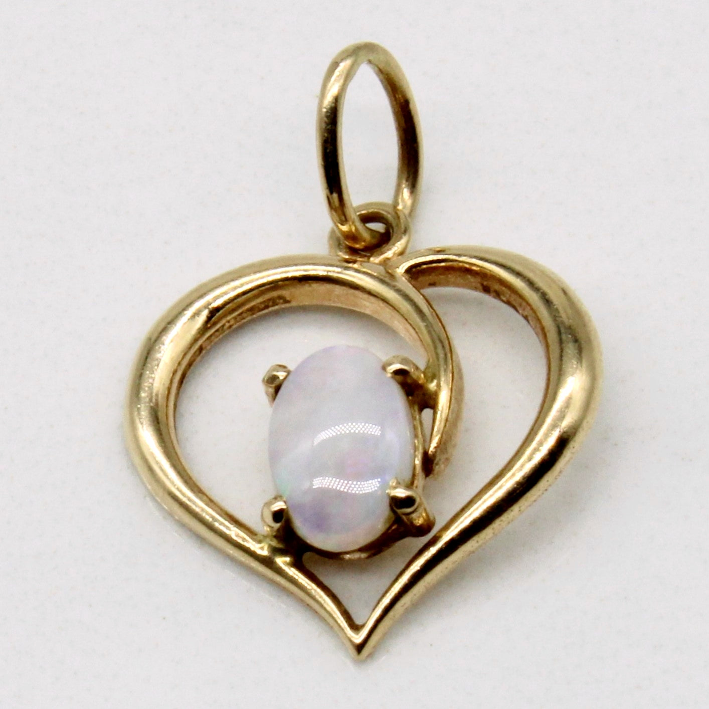 Opal Heart 10k Pendant | 0.25ct |