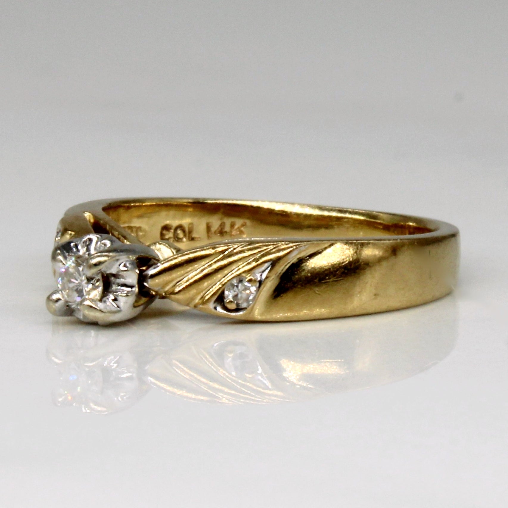 Cathedral Set Diamond Ring | 0.06ctw | SZ 4.5 |