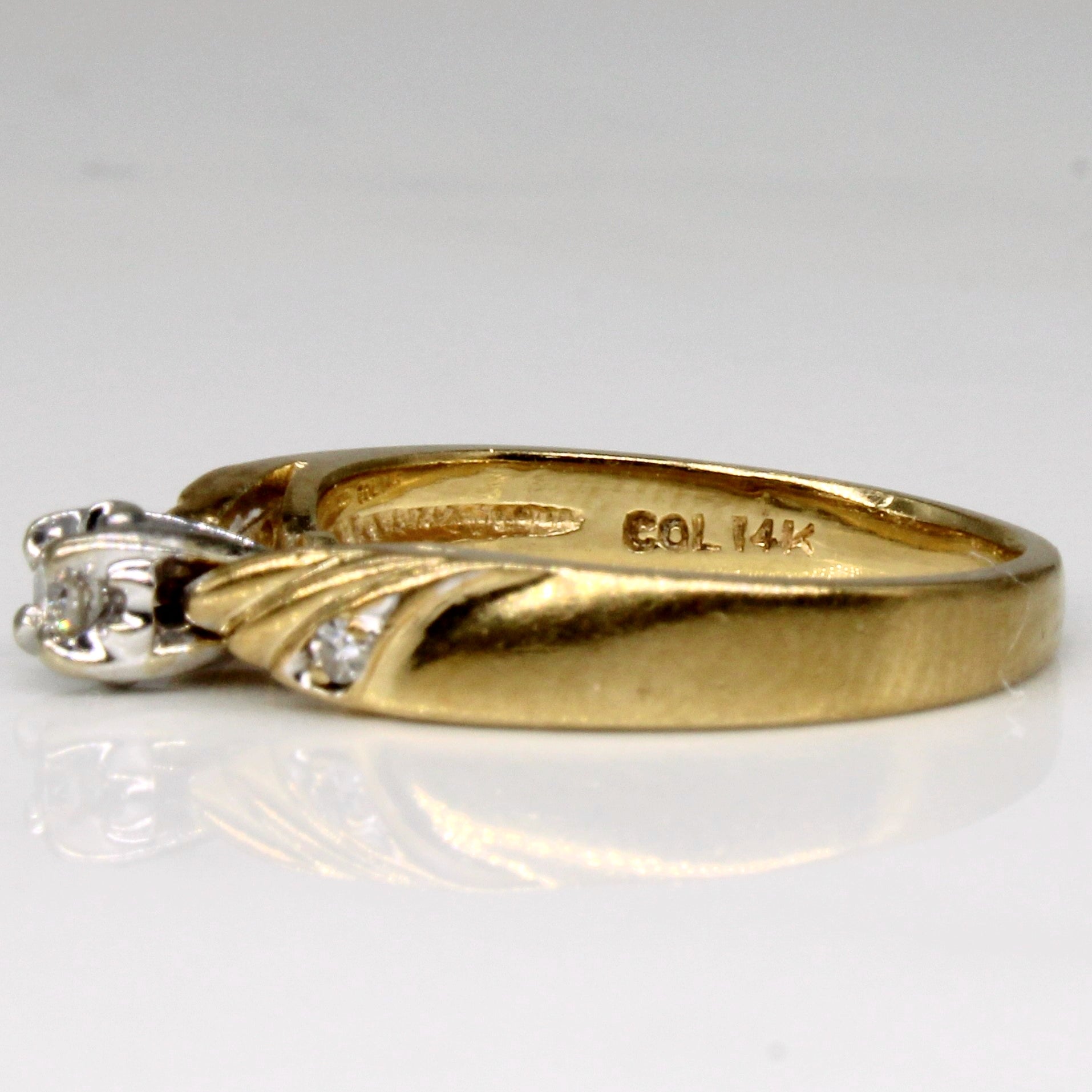 Cathedral Set Diamond Ring | 0.06ctw | SZ 4.5 |