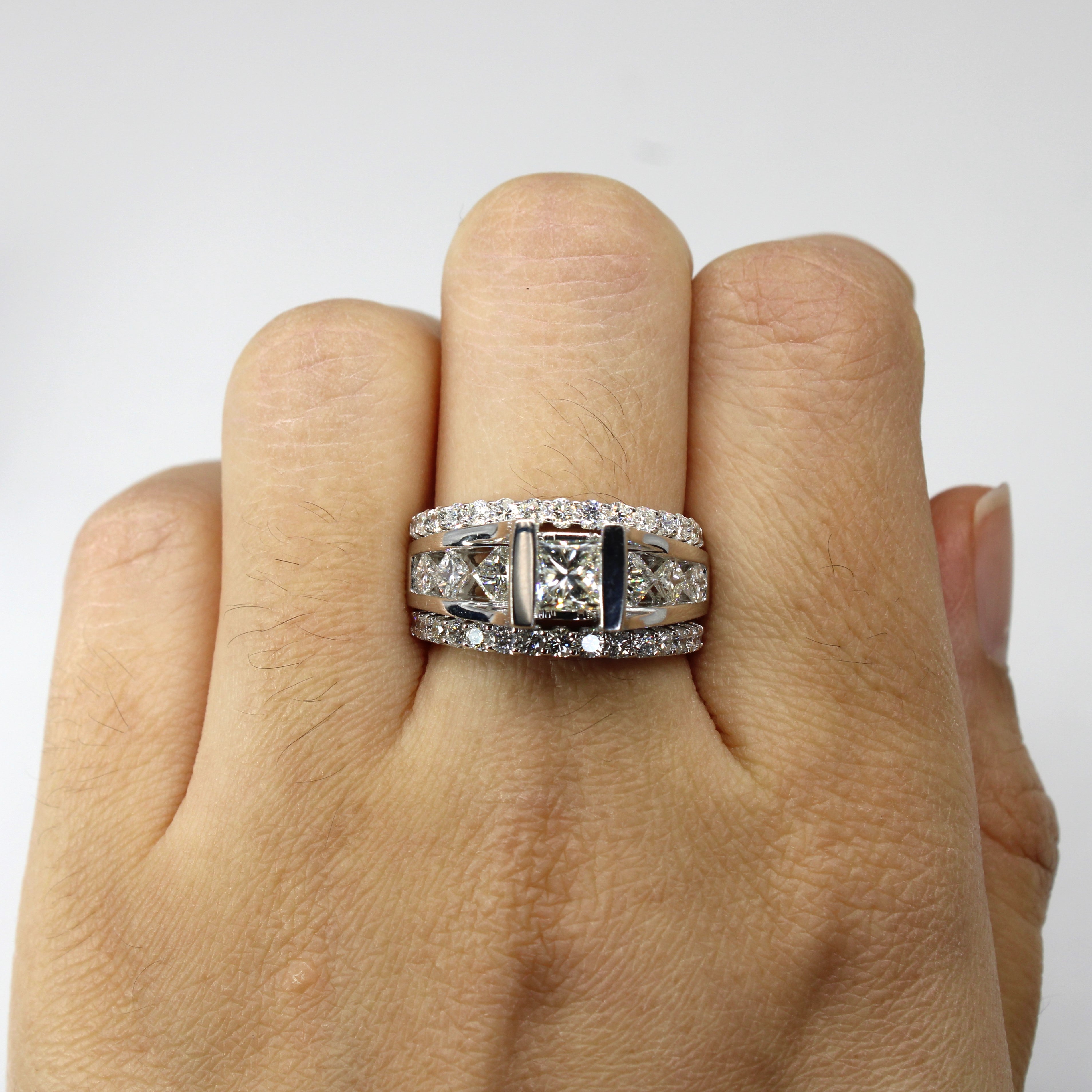 High Set Multi Diamond Engagement Ring | 3.00ctw VS1 J/K | SZ 7.25 |