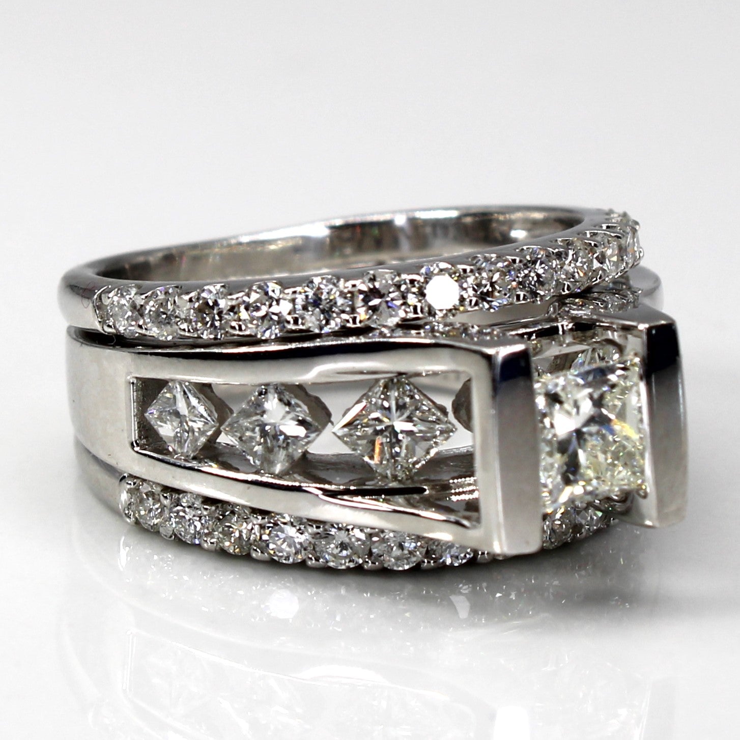High Set Multi Diamond Engagement Ring | 3.00ctw VS1 J/K | SZ 7.25 |
