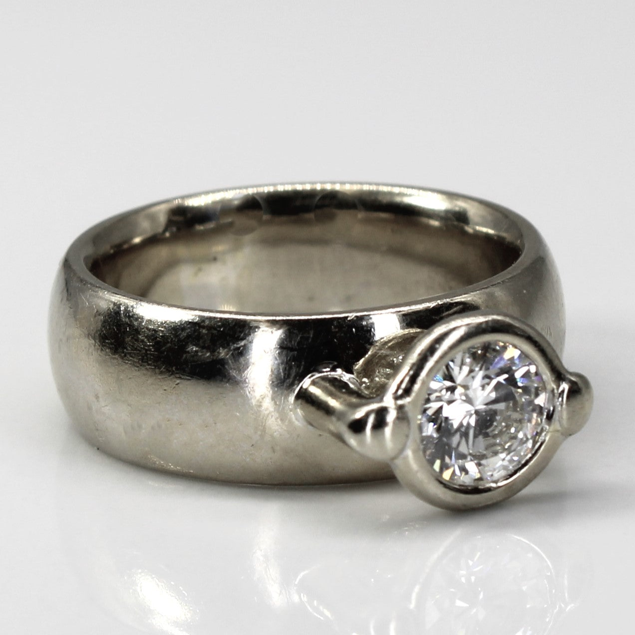 Bezel Set Solitaire Diamond Ring | 0.72ctw SI1 G/H | SZ 5.5 |