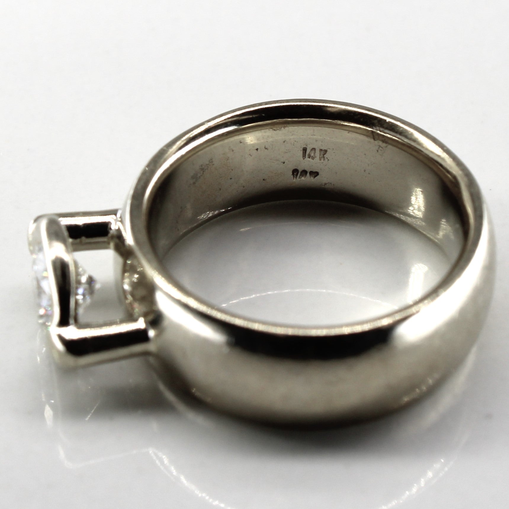 Bezel Set Solitaire Diamond Ring | 0.72ctw SI1 G/H | SZ 5.5 |