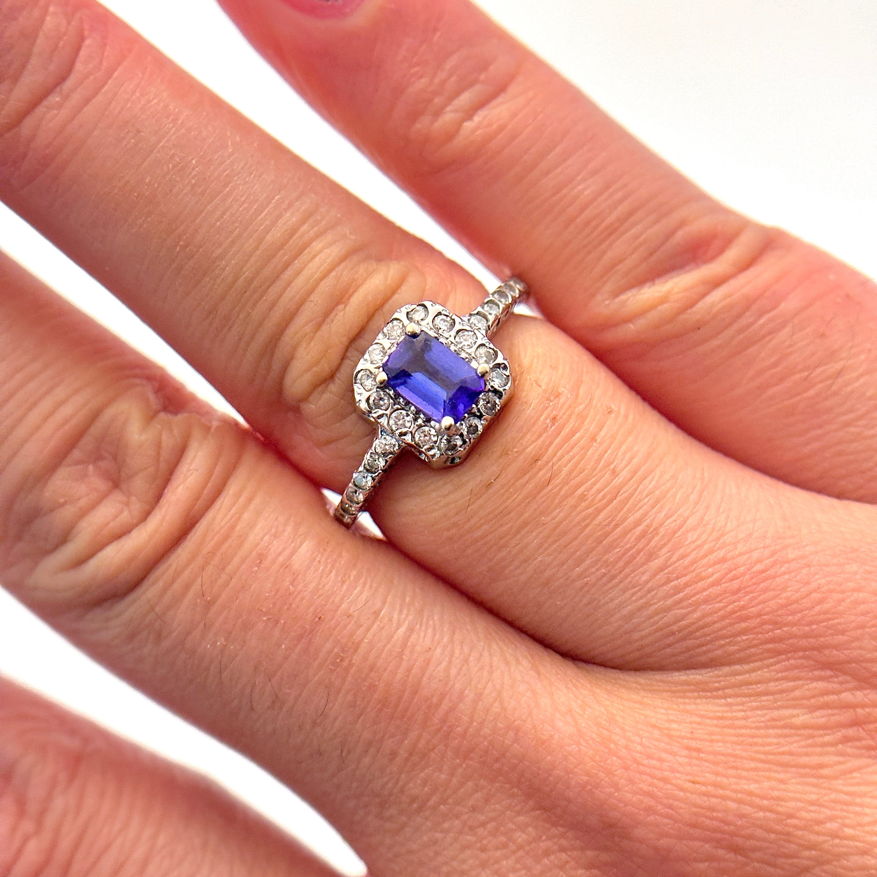 14K White Gold Tanzanite and Diamond Ring | 0.66ct, 0.33ctw | SZ 6 |