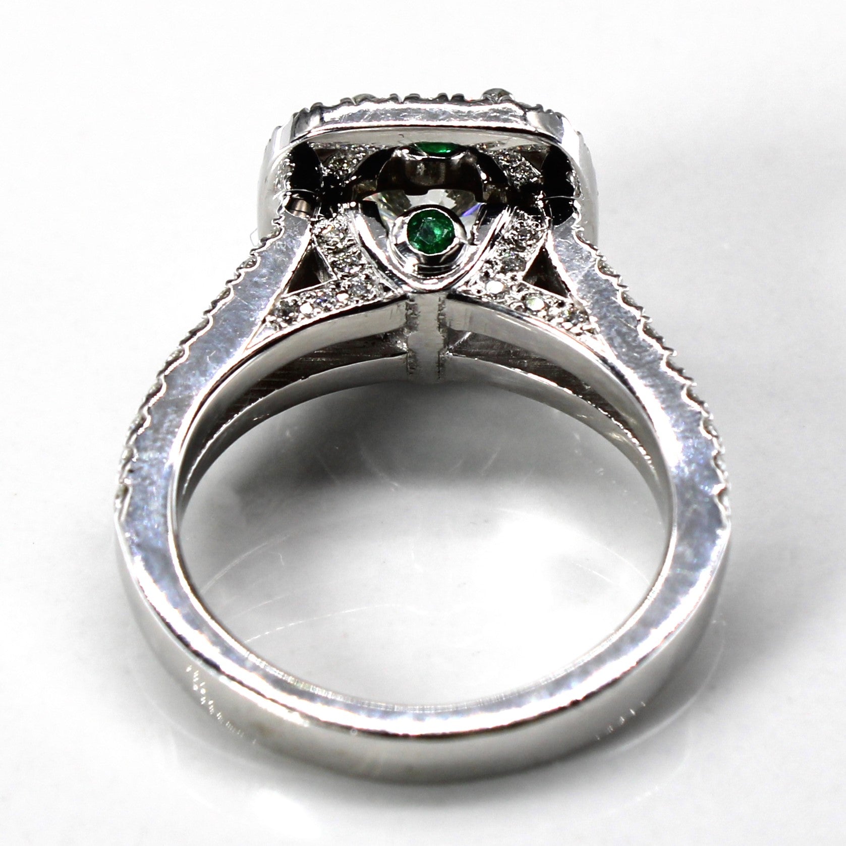Bague de fiançailles sertie d'un halo de diamants | 1,72 ct SI2 J | Taille 5,5 |