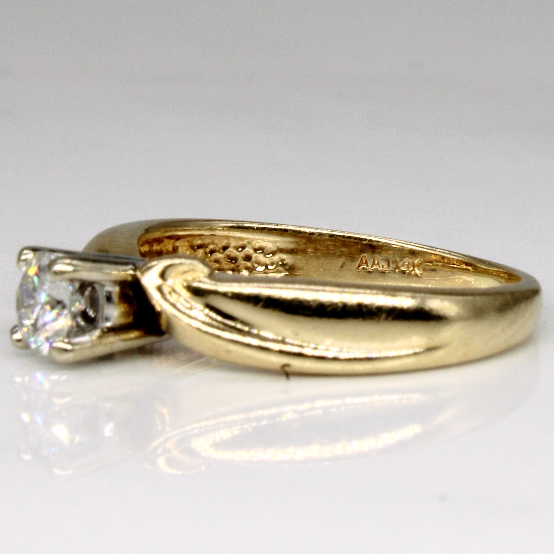 Cathedral Set Diamond Ring | 0.28ct | SZ 5.75 |
