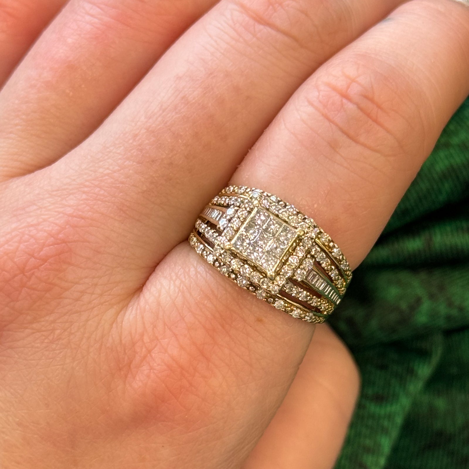 Princess Cut Diamond Cluster Cocktail Ring | 1.02ctw | SZ 7 |