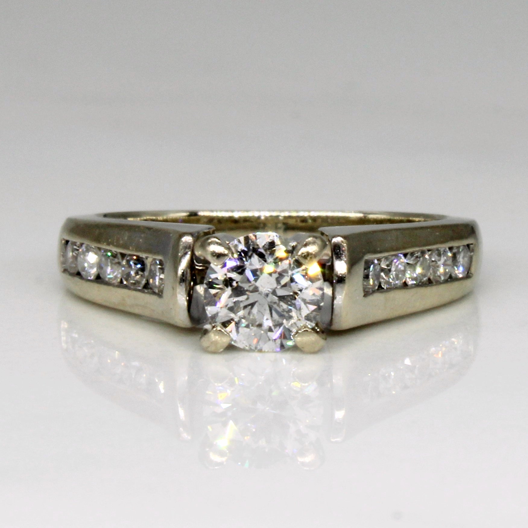 Diamond Engagement Ring | 0.74ctw | SZ 5 |