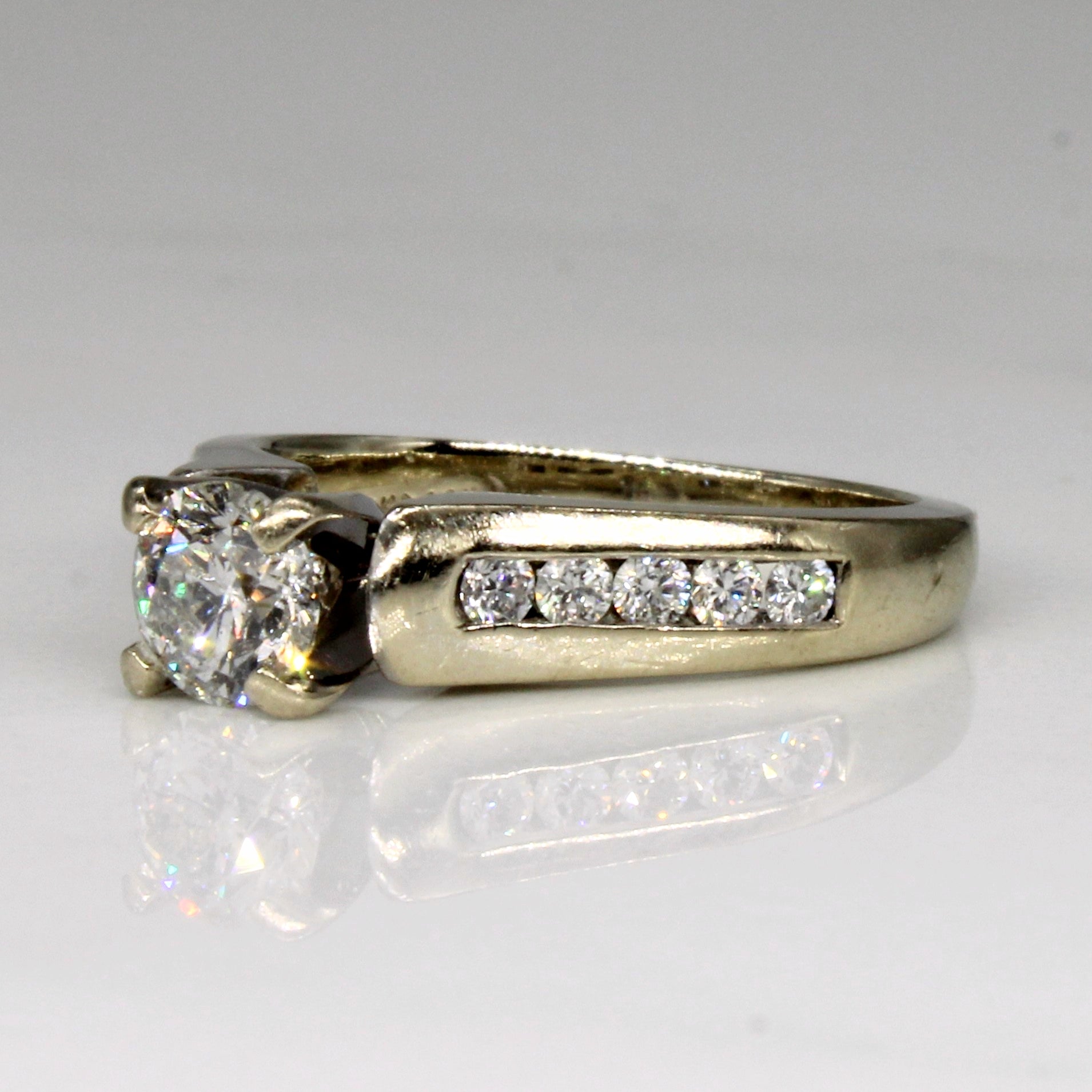 Diamond Engagement Ring | 0.74ctw | SZ 5 |