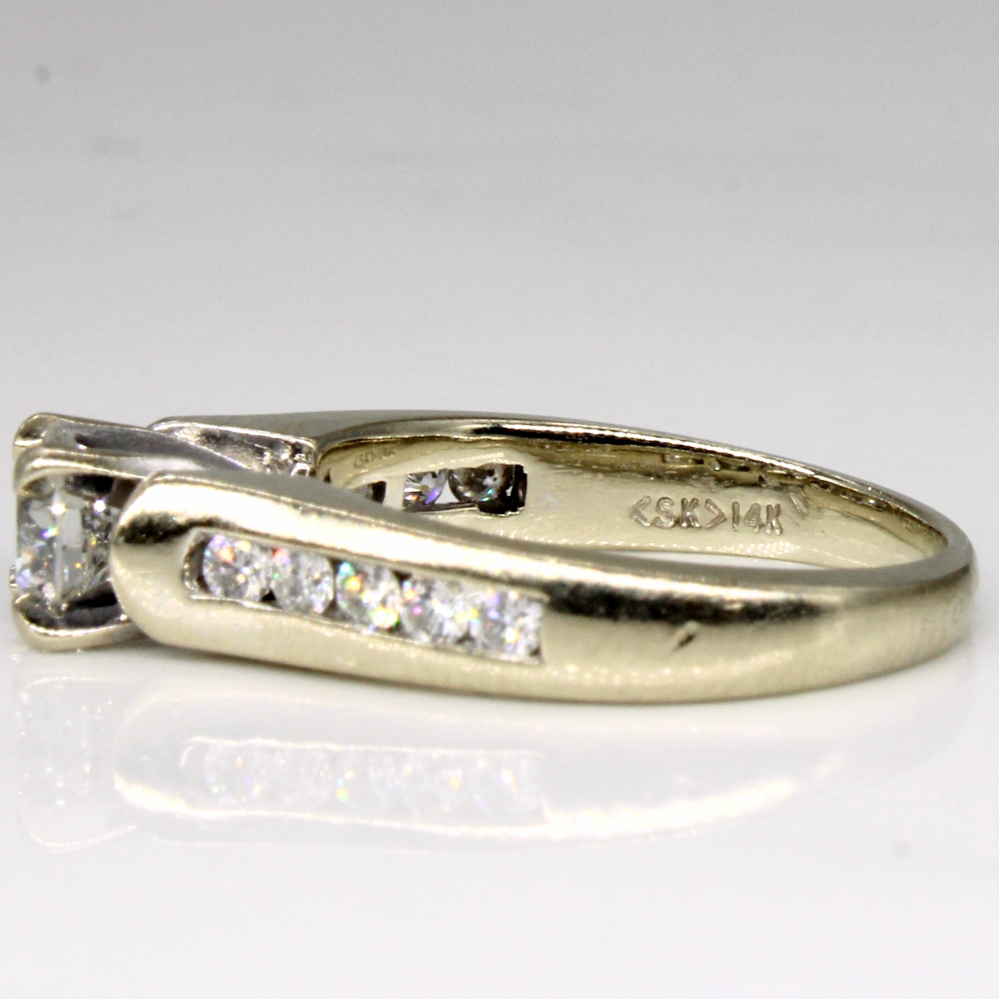 Diamond Engagement Ring | 0.74ctw | SZ 5 |