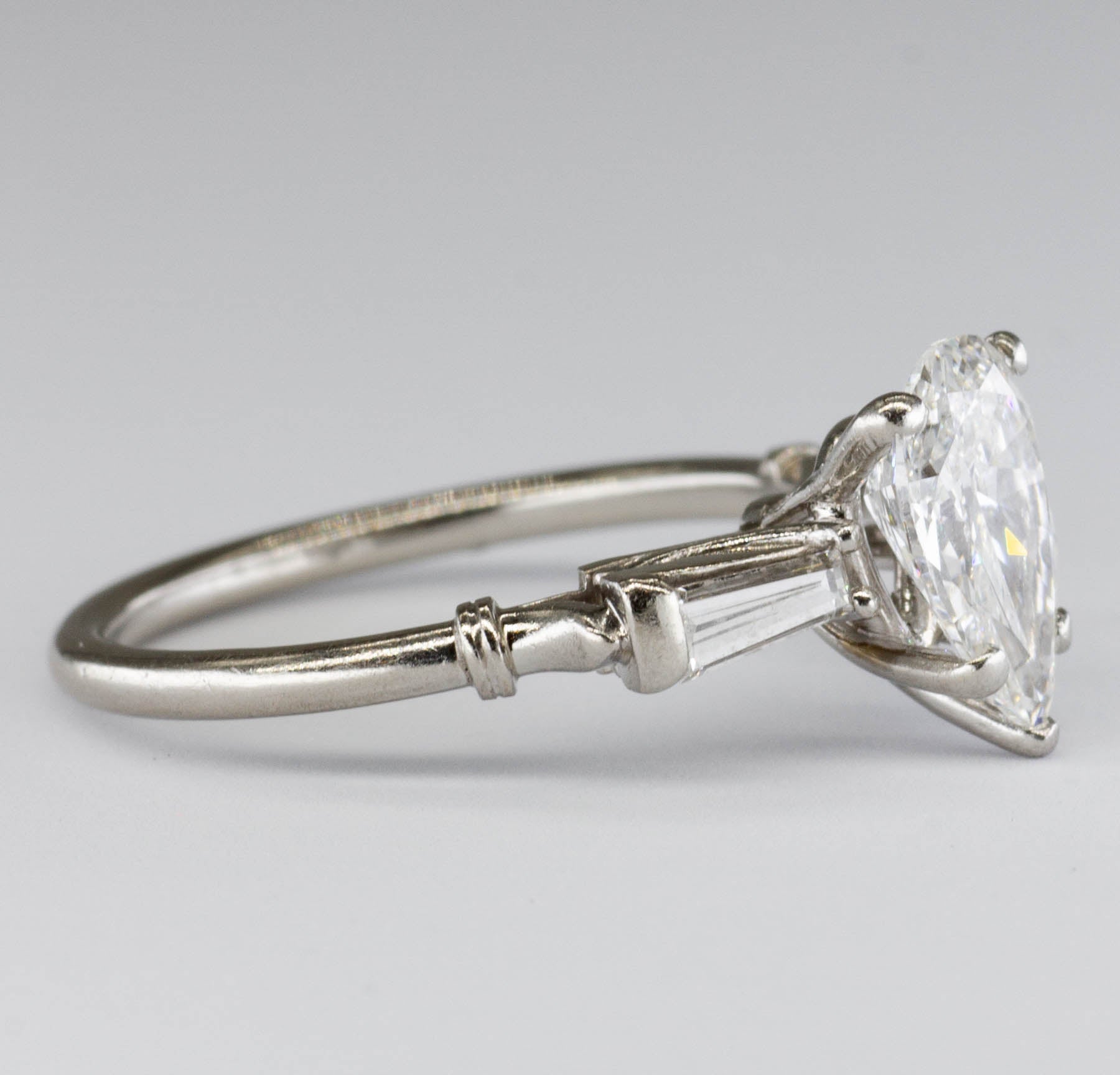 Bague de fiançailles trois diamants | 1,64 ct | Taille 6 |