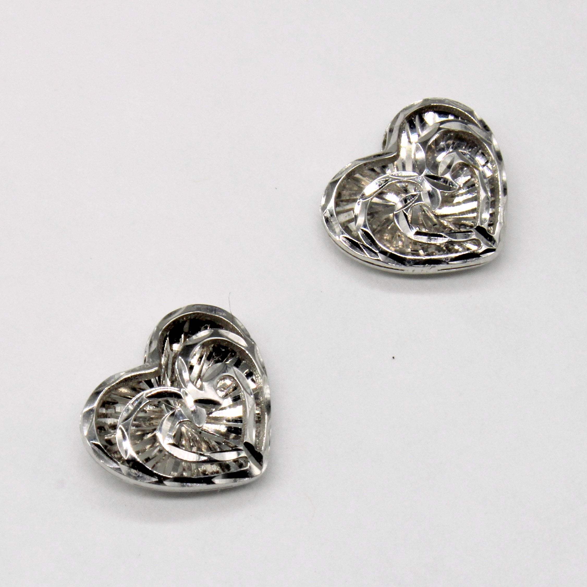14k White Gold Heart Earrings