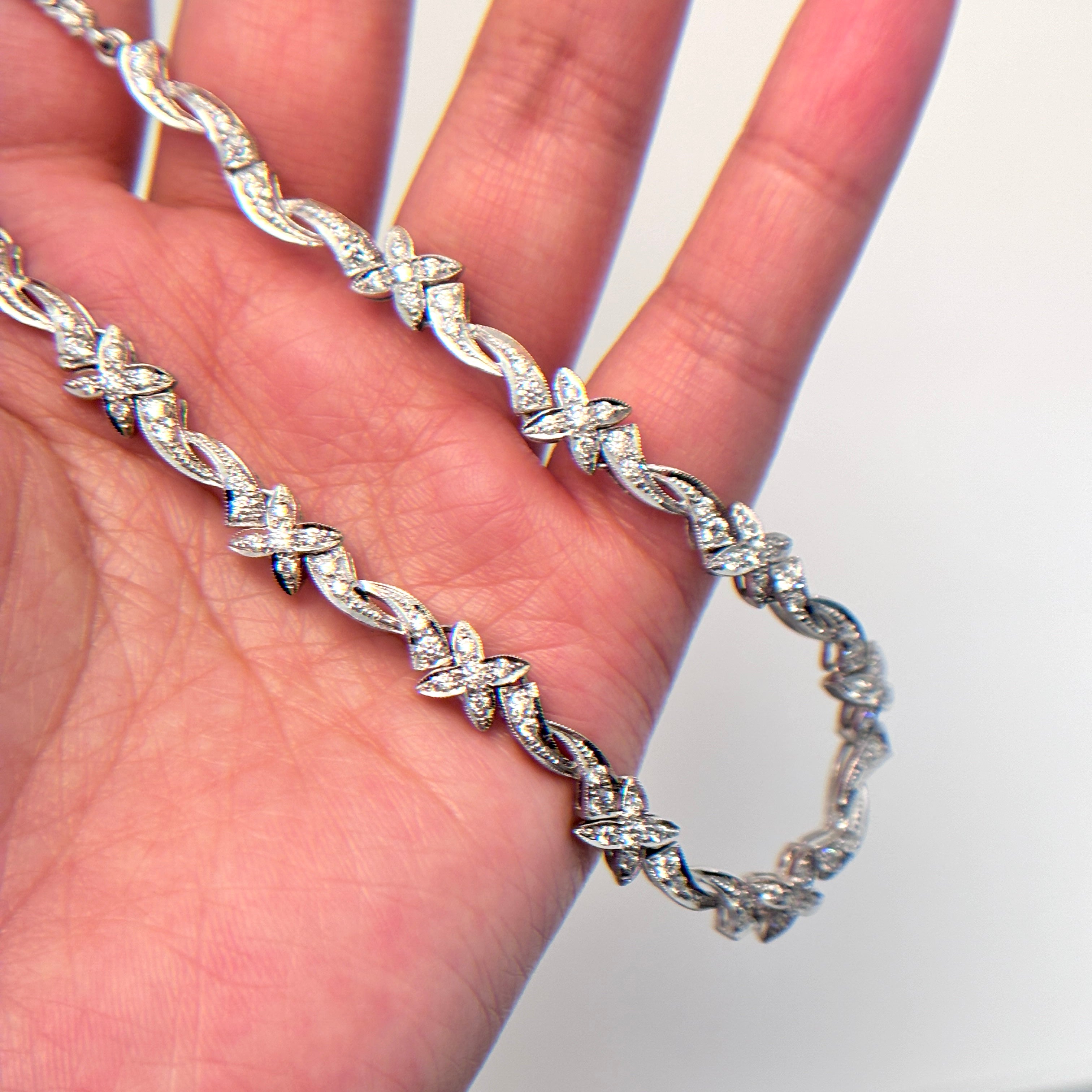 18K White Gold Diamond Necklace | 1.80ctw | 15"|