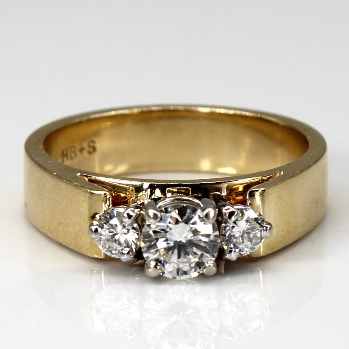 Three Stone Diamond Ring | 0.72ctw VS1 H/I | SZ 7.75 |