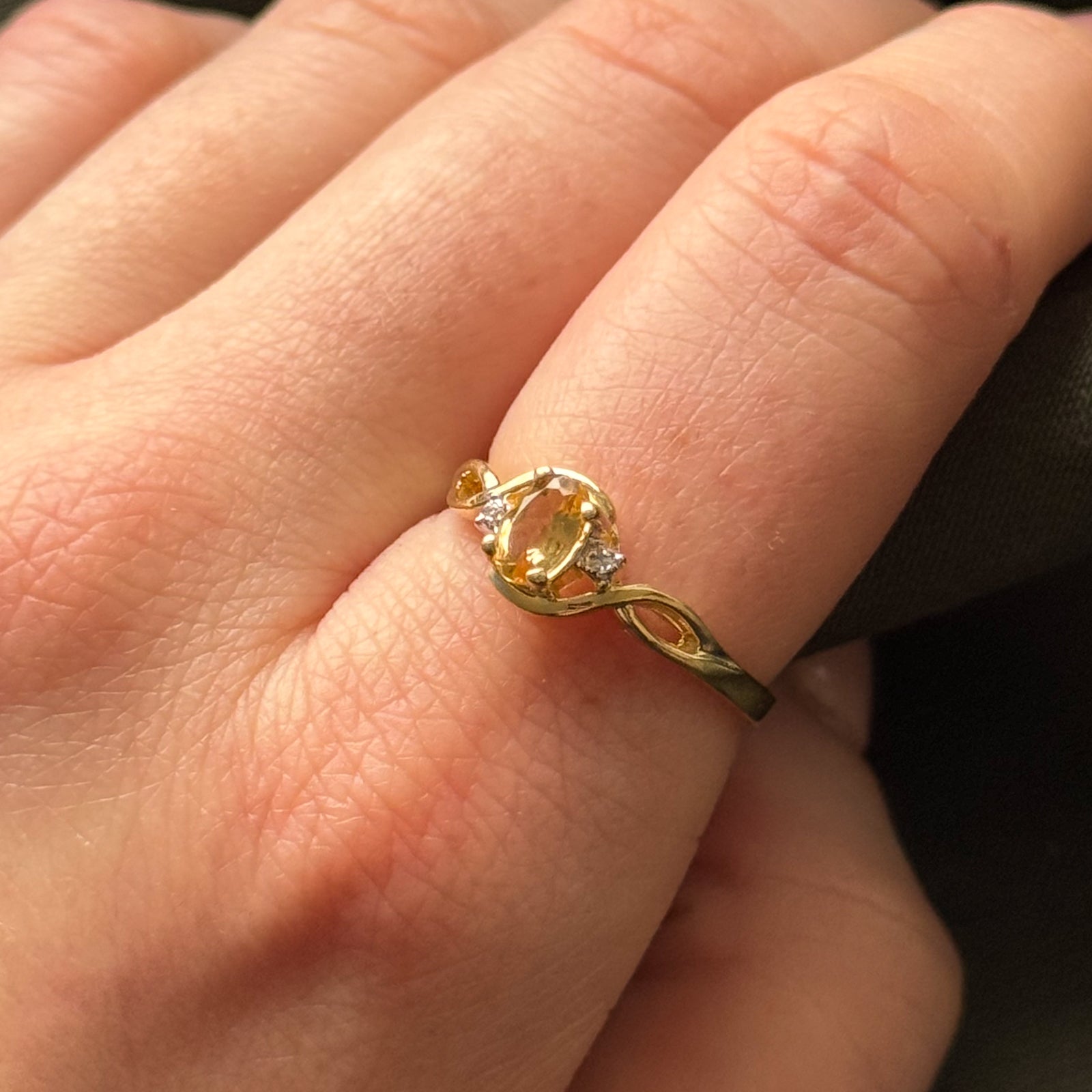 Yellow Topaz & Diamond Ring | 0.56ct, 0.01ctw | SZ 8 |