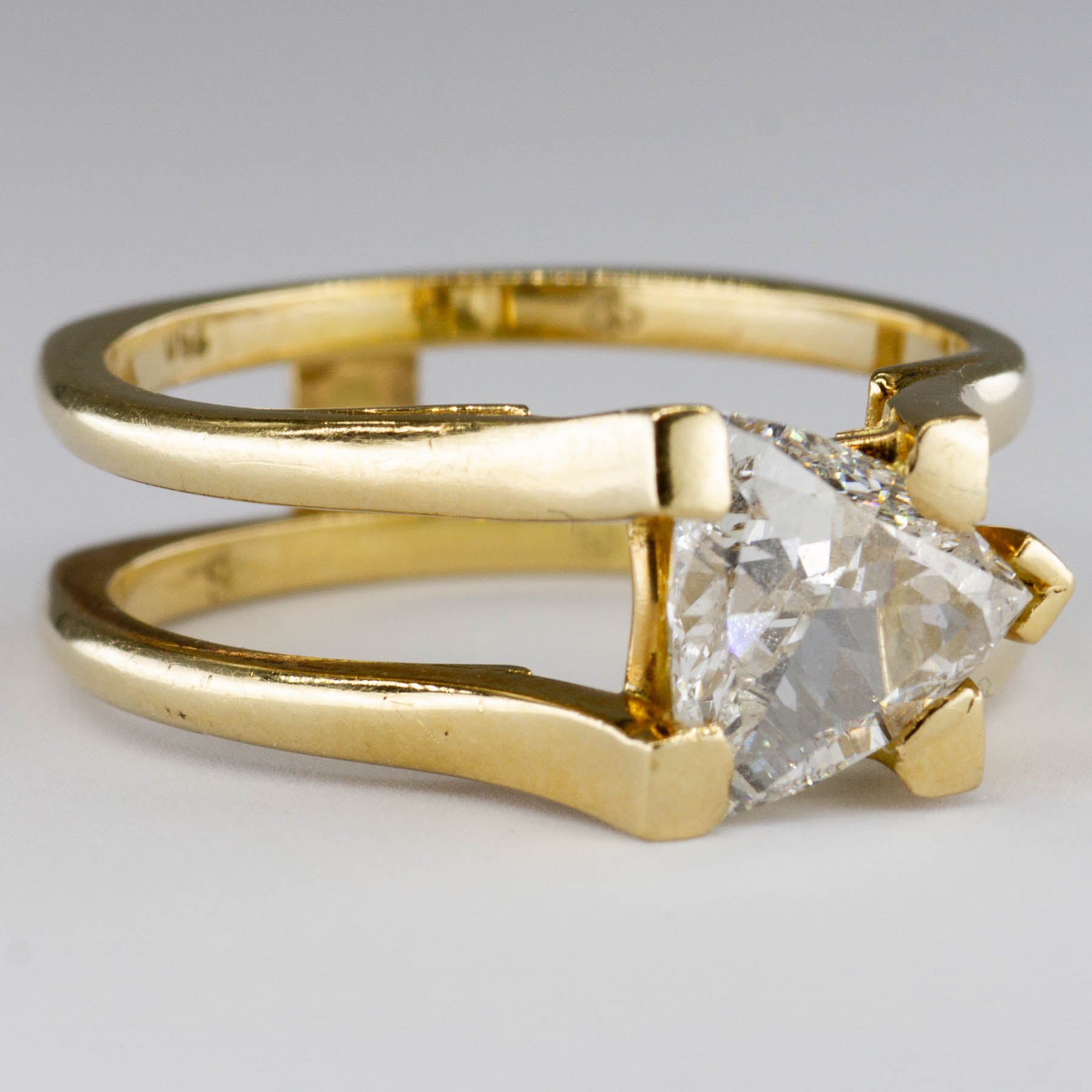 18k Yellow Gold Trillion Diamond Ring | 1.21 ct VS1 G | SZ 9