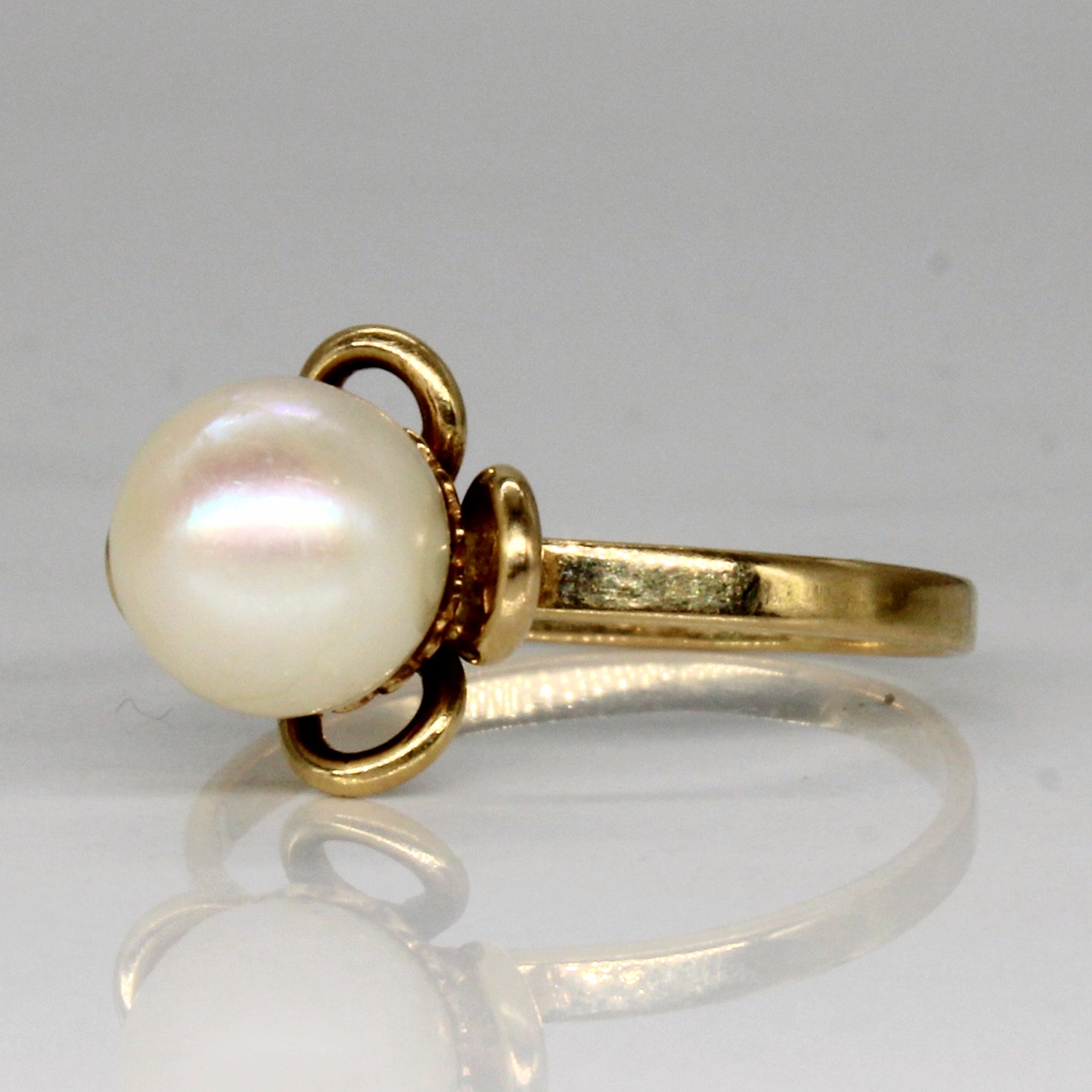 Pearl Flower Ring | SZ 6.75 |
