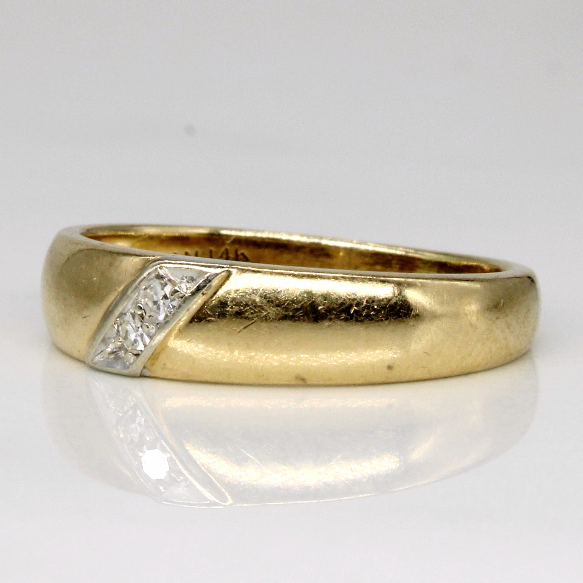 Diamond Ring | 0.04ctw | SZ 7.75 |