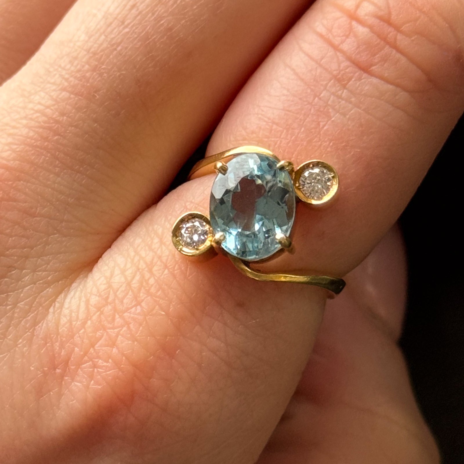 Blue Topaz & Diamond Ring | 3.00ct, 0.20ctw | SZ 6.5 |