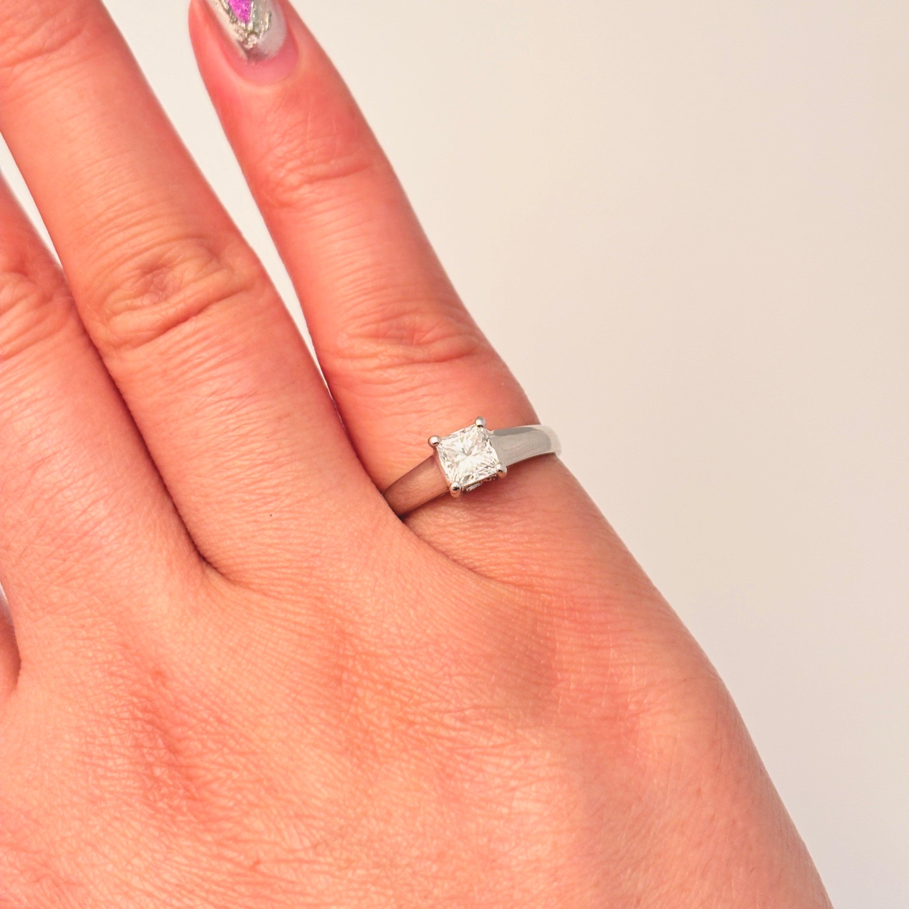 18k White Gold Princess Cut Diamond Engagement Ring | 0.55ct SI1 H | SZ 5