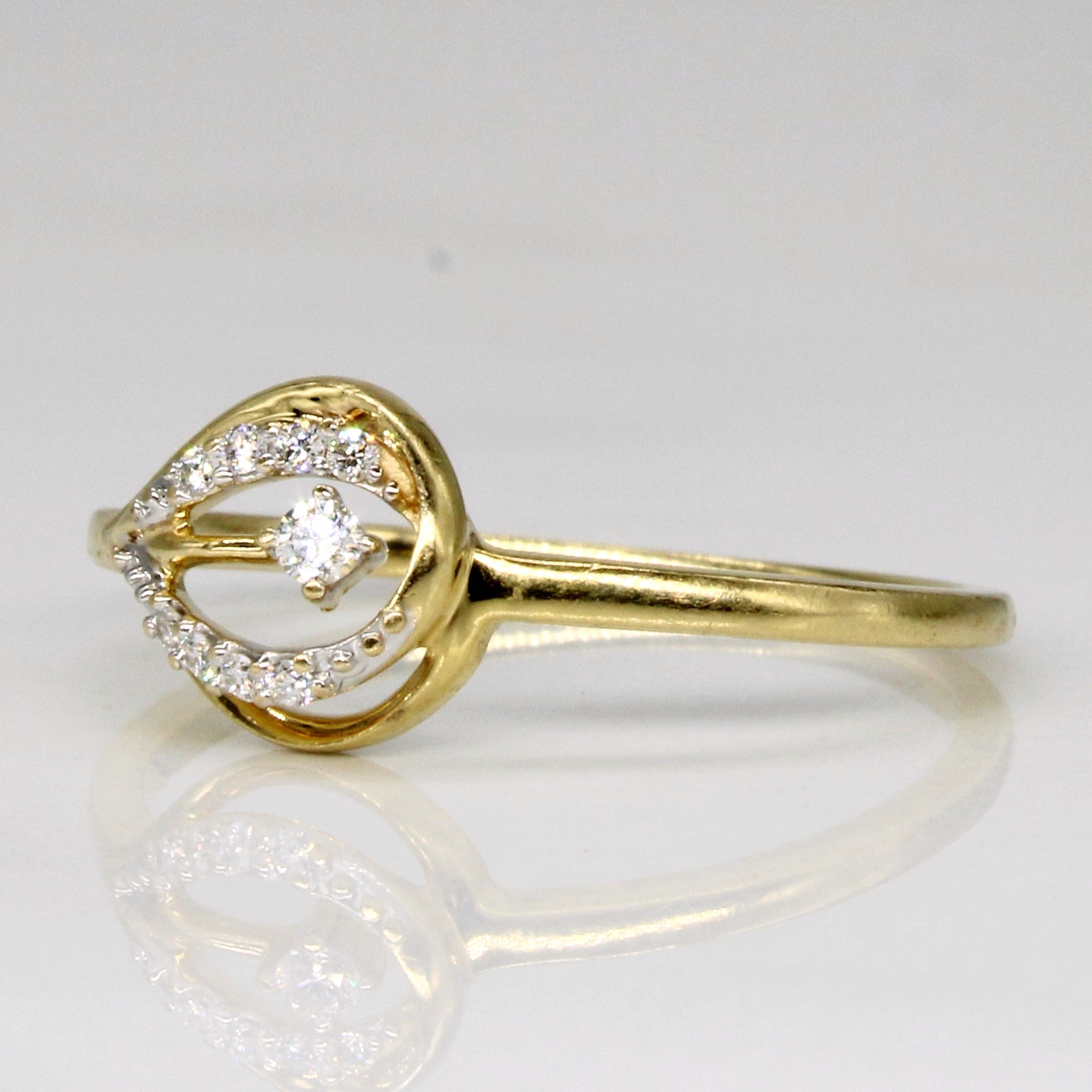 Diamond Ring | 0.06ctw | SZ 6 |