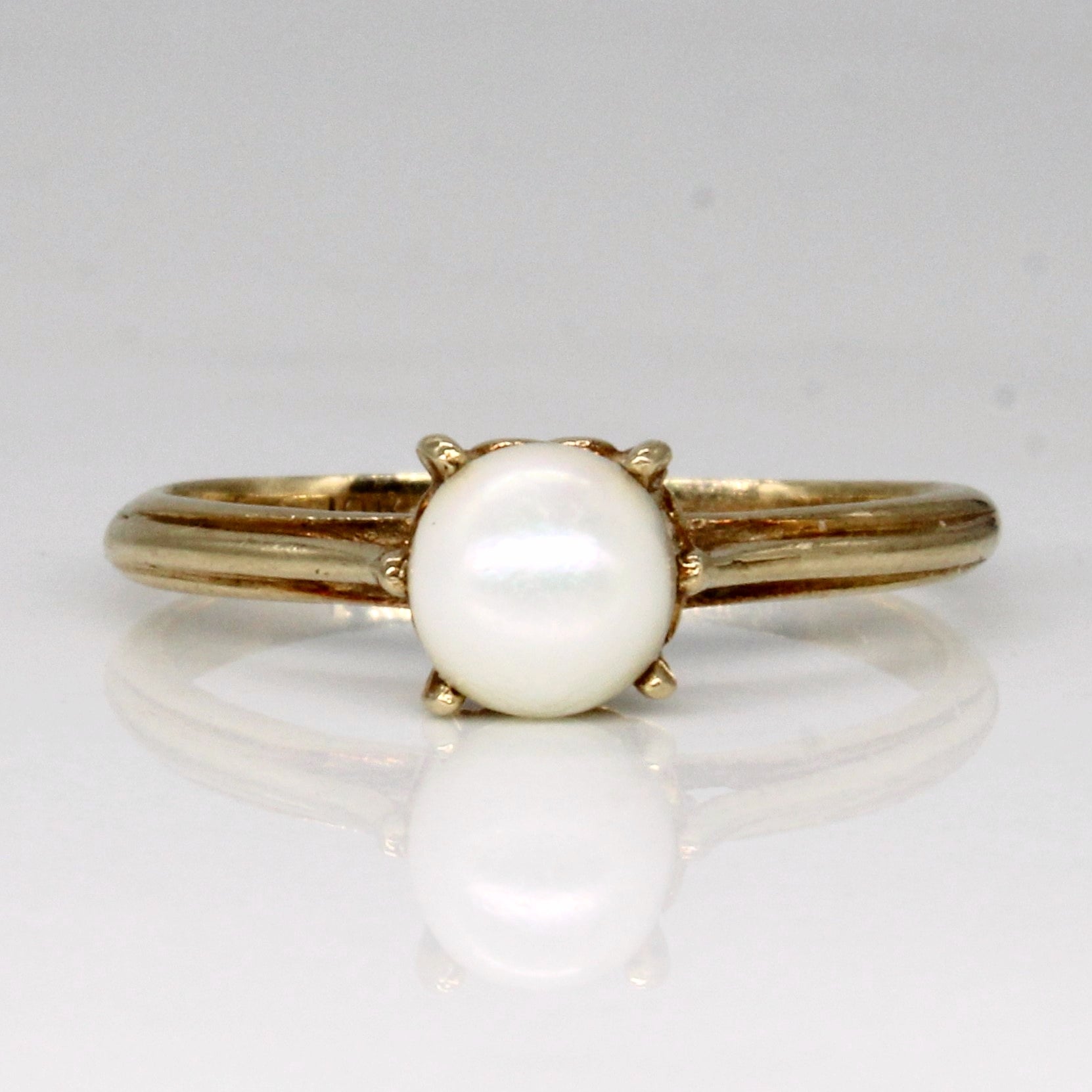 Solitaire Set Pearl Ring | SZ 6.25 |