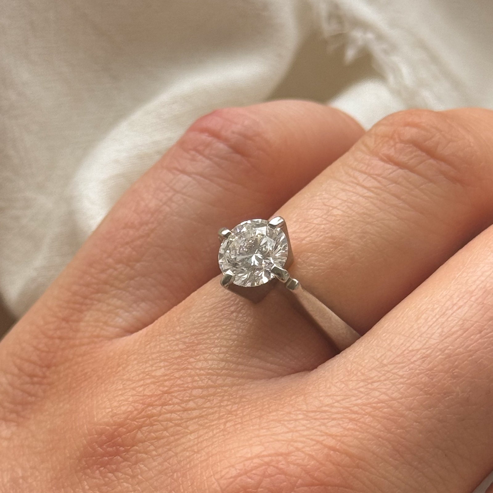 Bague de fiançailles Halo Diamond | 1,50 ct VVS2 E/F Ex | Taille 5,25 |