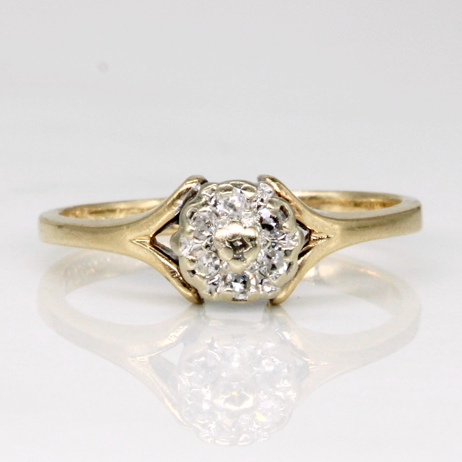 Diamond Cluster Ring | 0.07ctw | SZ 4.75 |