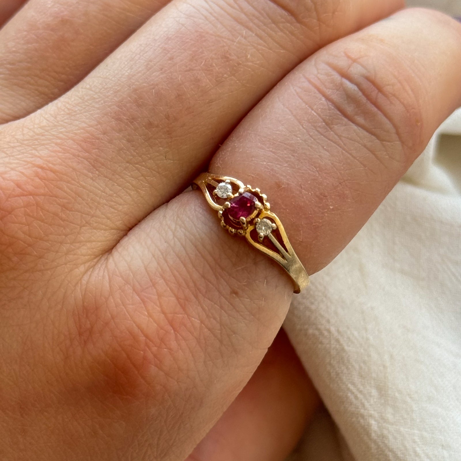 Ruby & Diamond Ring | 0.18ct, 0.06ctw | SZ 6.5 |